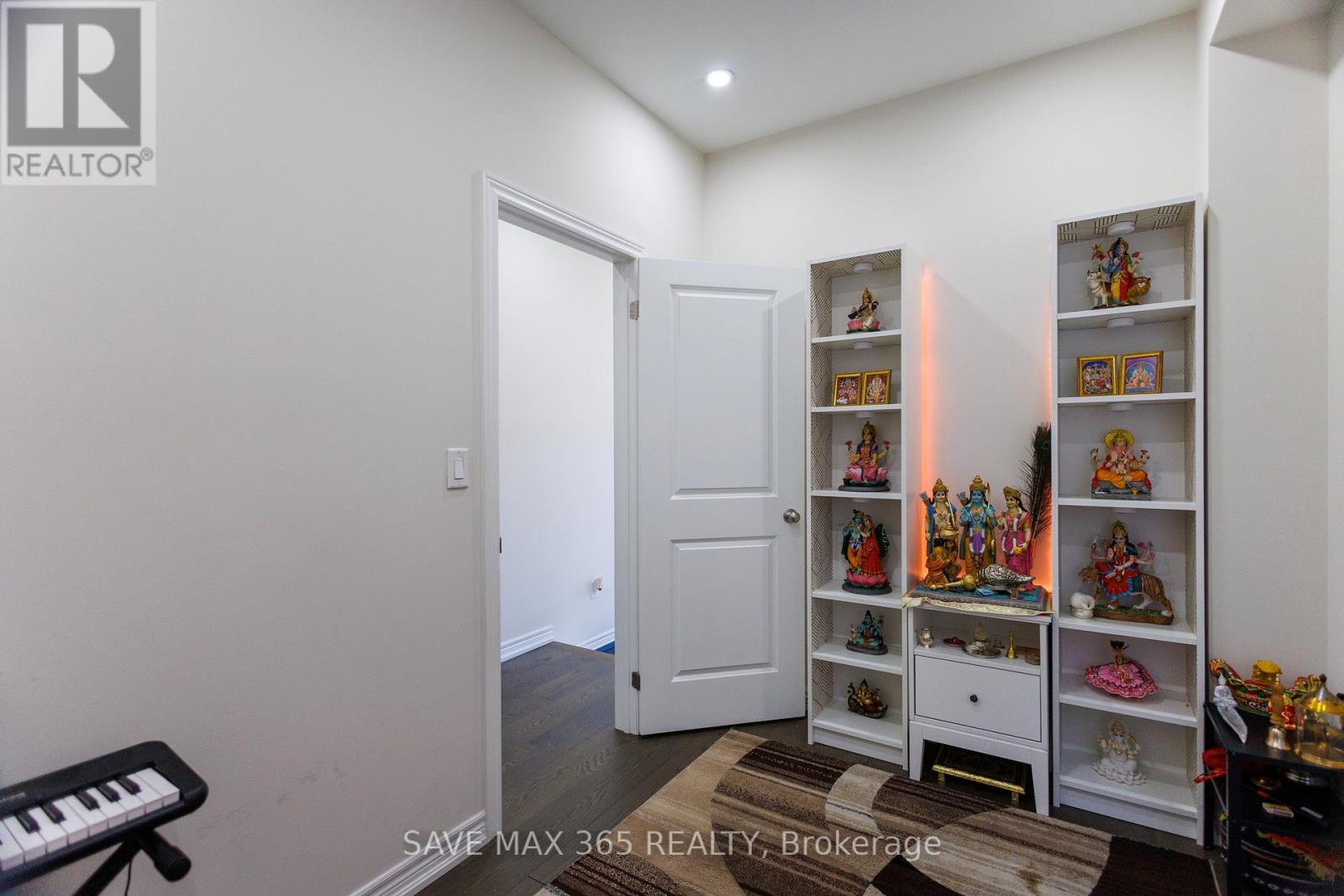 55 Canard Drive, Vaughan, Ontario  L4H 5C4 - Photo 10 - N12720524