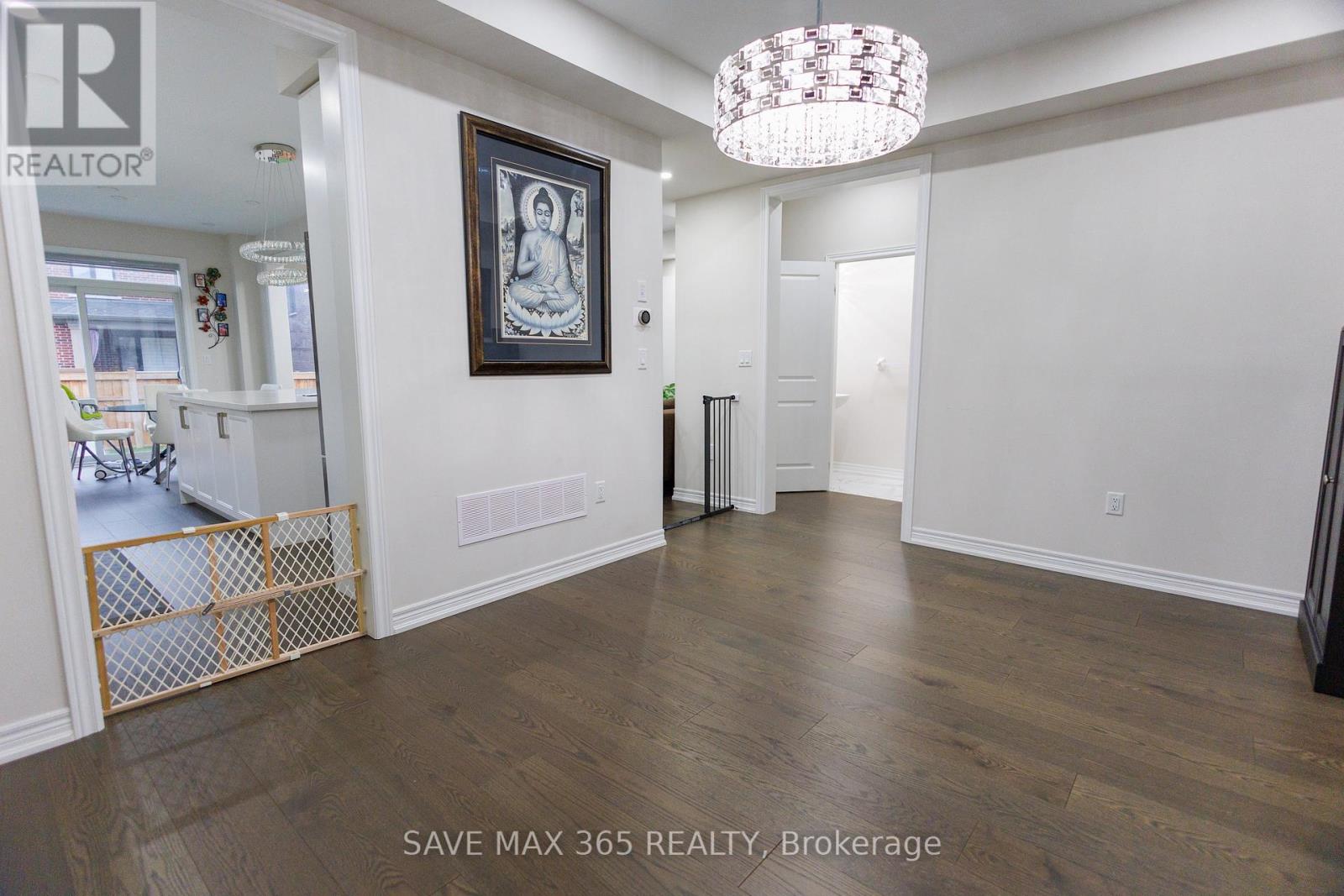 55 Canard Drive, Vaughan, Ontario  L4H 5C4 - Photo 15 - N12720524