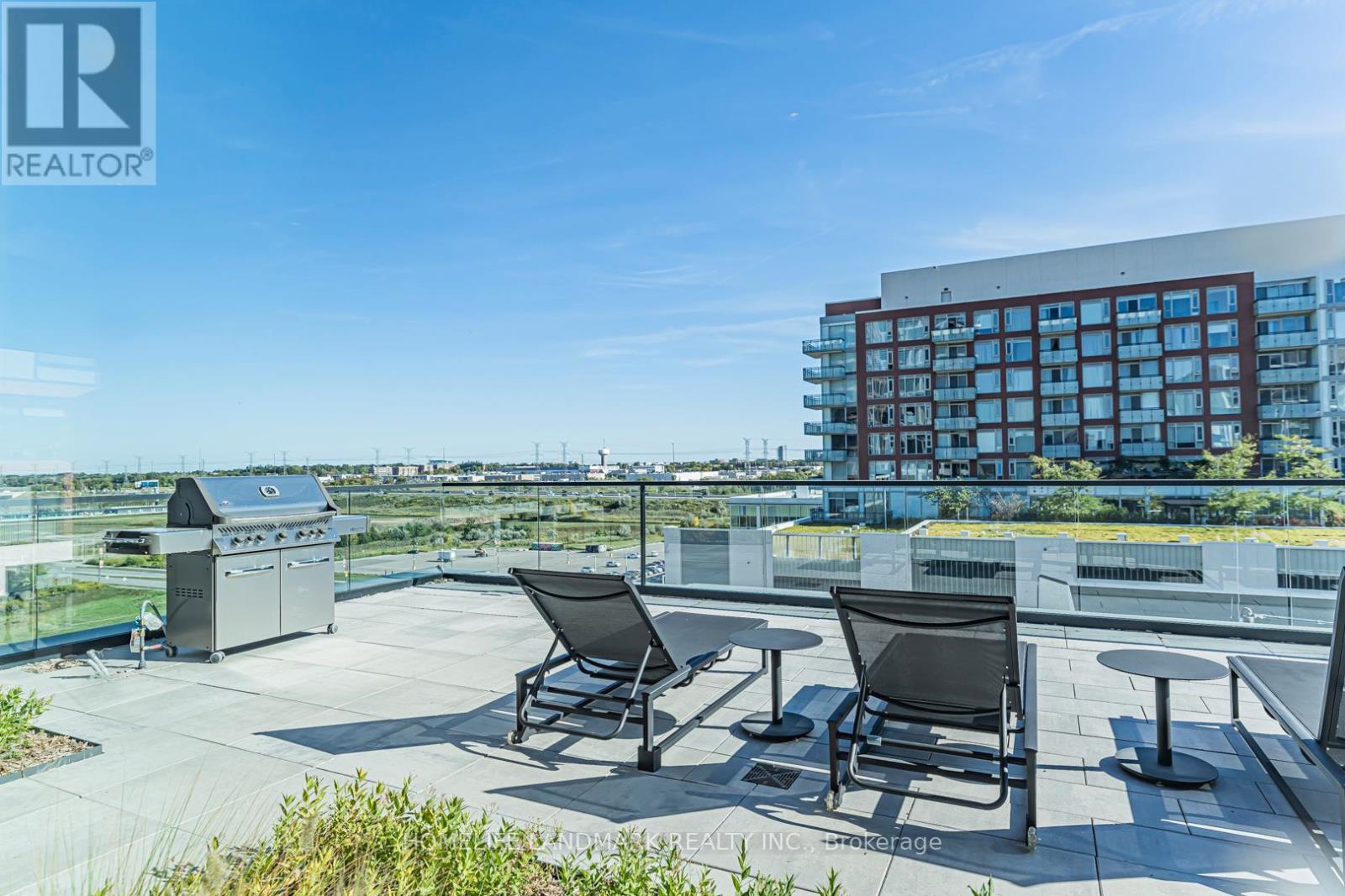 C410 - 38 Simcoe Promenade, Markham, Ontario  L6G 1B3 - Photo 2 - N12720616