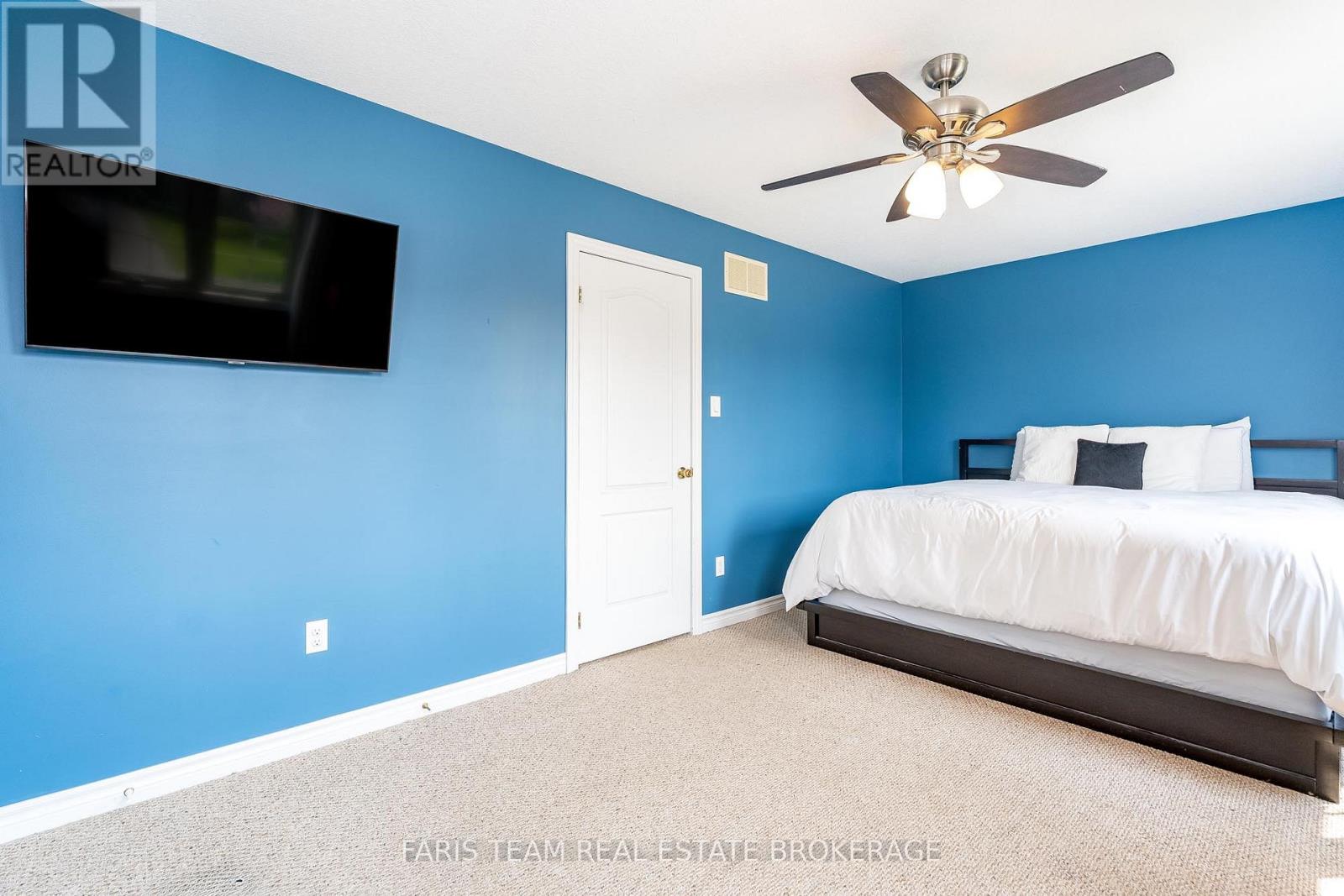 34 Quigley Street, Essa, Ontario  L0M 1B5 - Photo 15 - N12720674