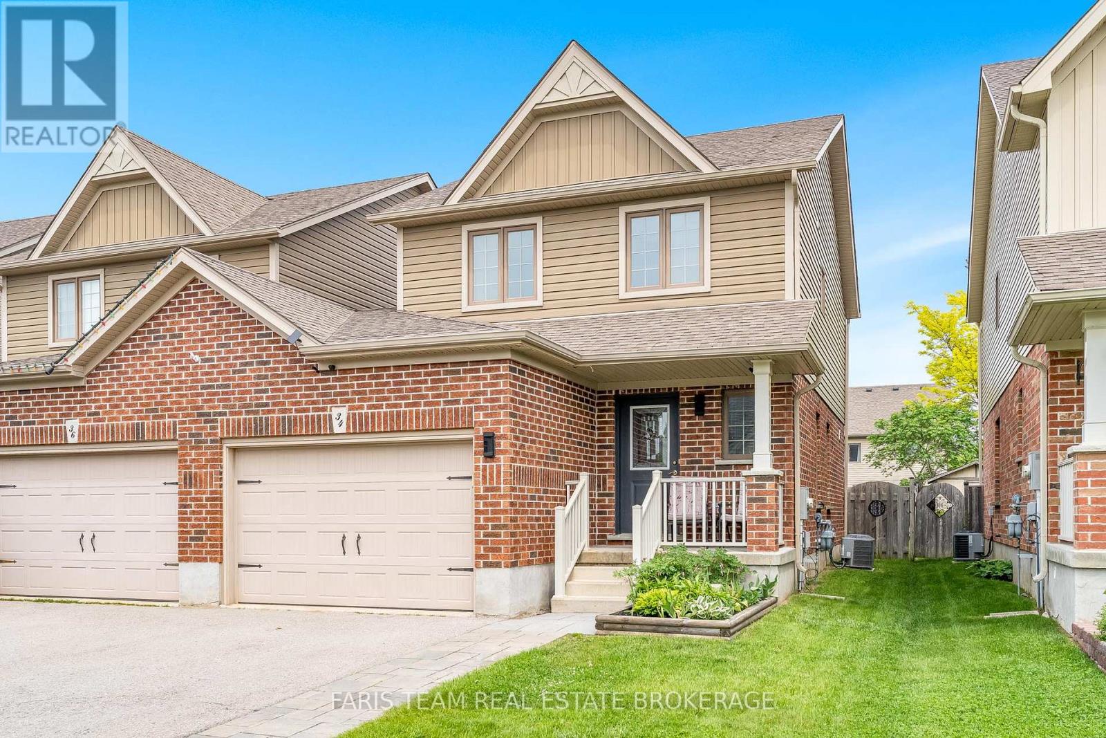 34 Quigley Street, Essa, Ontario  L0M 1B5 - Photo 2 - N12720674