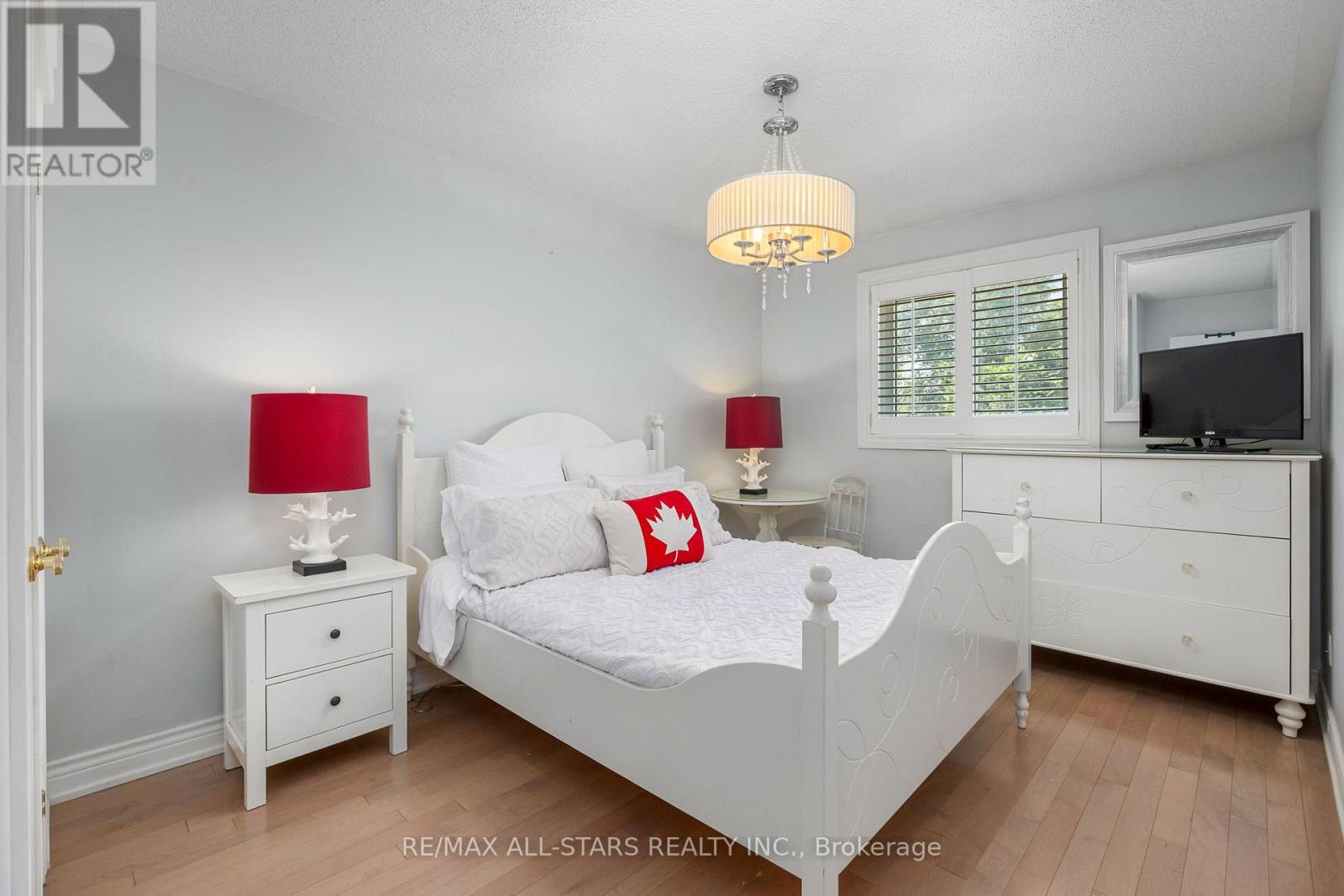 10 Sufi Crescent, Toronto, Ontario  M4A 2X3 - Photo 26 - C12717672