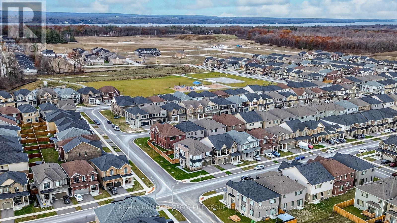 12 Valleybrook Road, Barrie, Ontario  L9J 0L4 - Photo 20 - S12720500