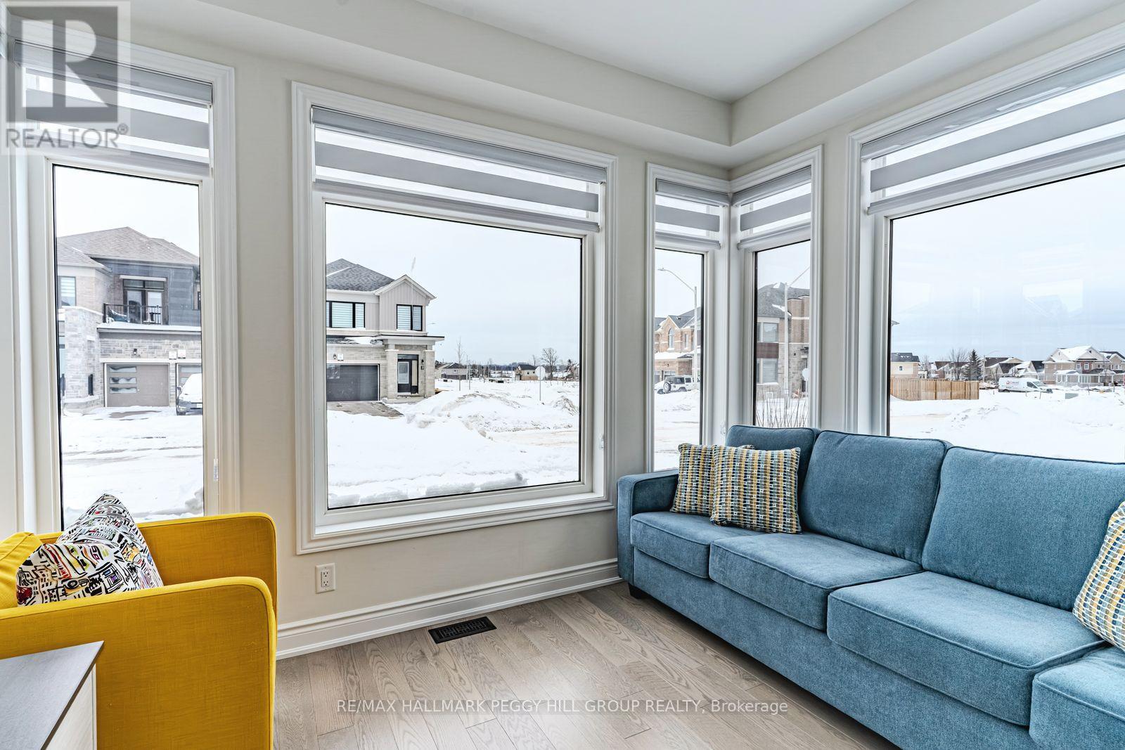 12 Valleybrook Road, Barrie, Ontario  L9J 0L4 - Photo 6 - S12720500