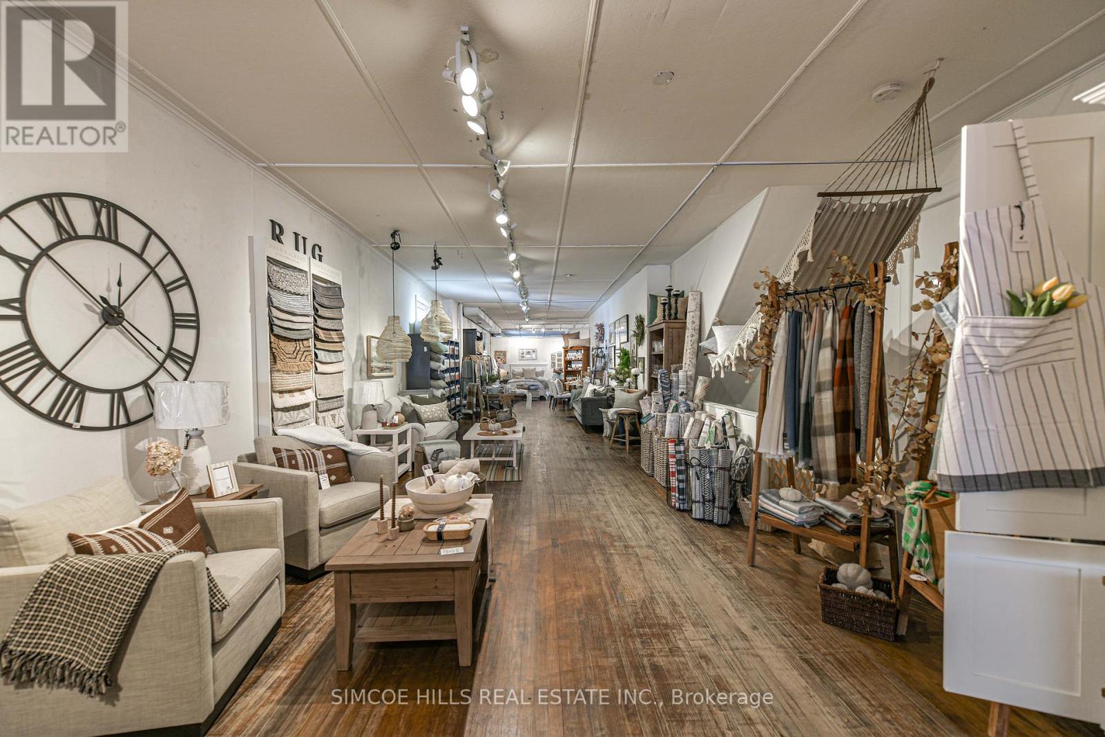 137-141 Mississaga Street E, Orillia, Ontario  L4V 1V6 - Photo 14 - S12720662