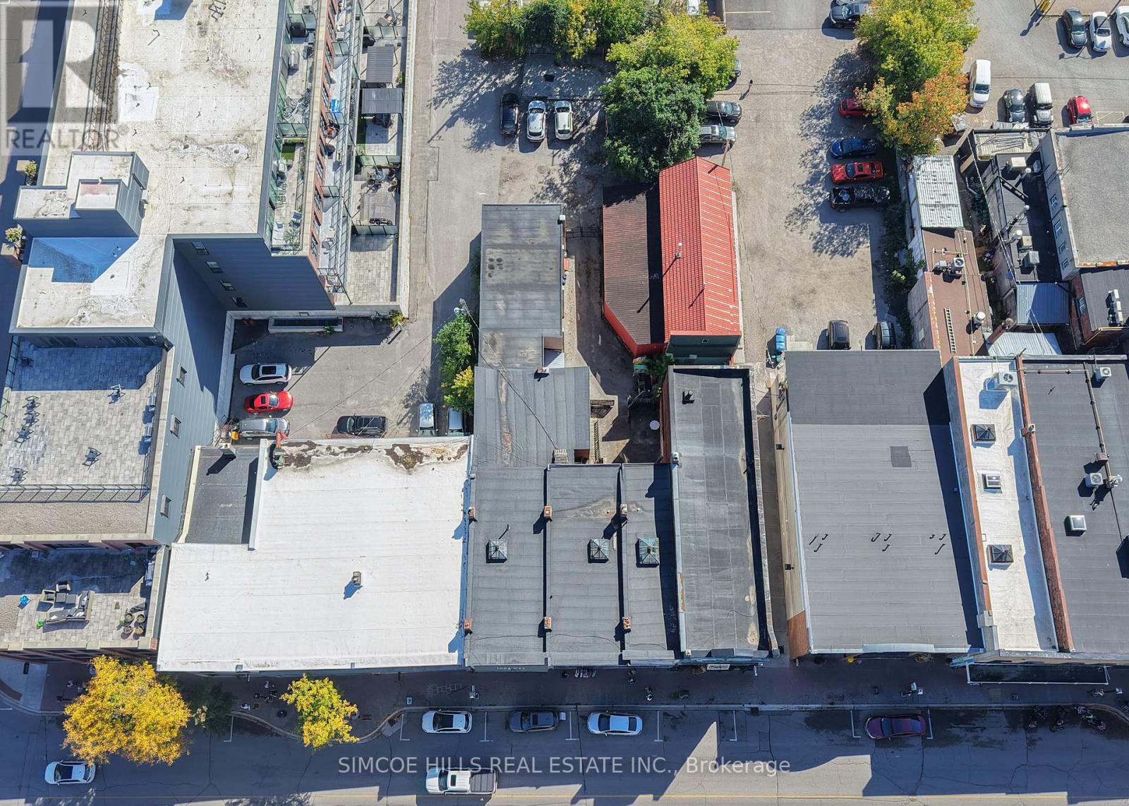 137-141 Mississaga Street E, Orillia, Ontario  L4V 1V6 - Photo 2 - S12720662