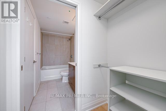 1015 - 58 Lakeside Terrace, Barrie, Ontario  L4M 0L5 - Photo 19 - S12720672