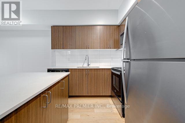 1015 - 58 Lakeside Terrace, Barrie, Ontario  L4M 0L5 - Photo 9 - S12720672