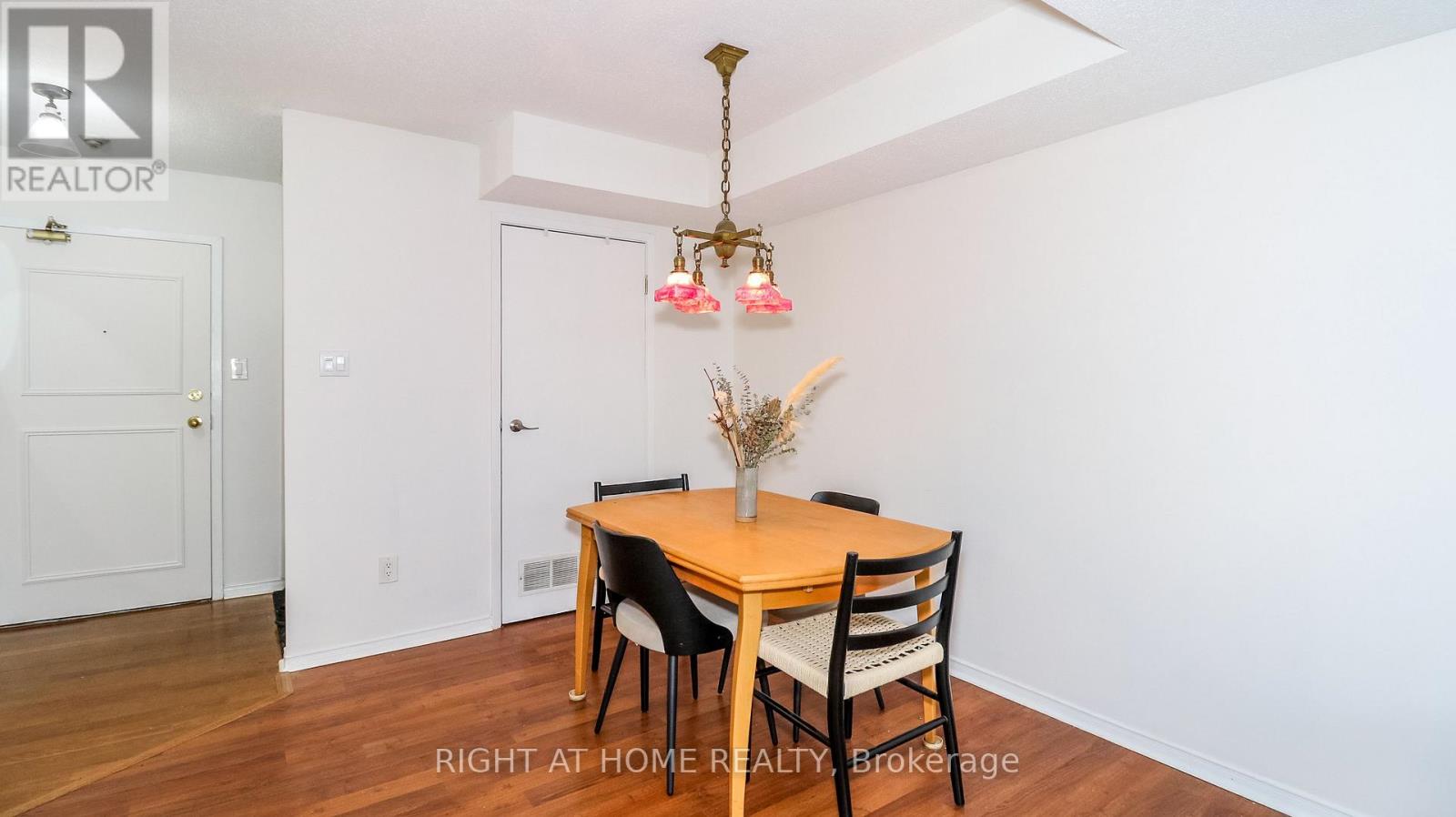 113 - 126 Bell Farm Road, Barrie, Ontario  L4M 6J3 - Photo 4 - S12720694