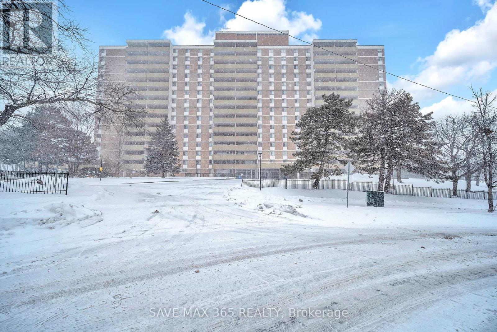 101 - 120 DUNDALK DRIVE, Toronto, Ontario