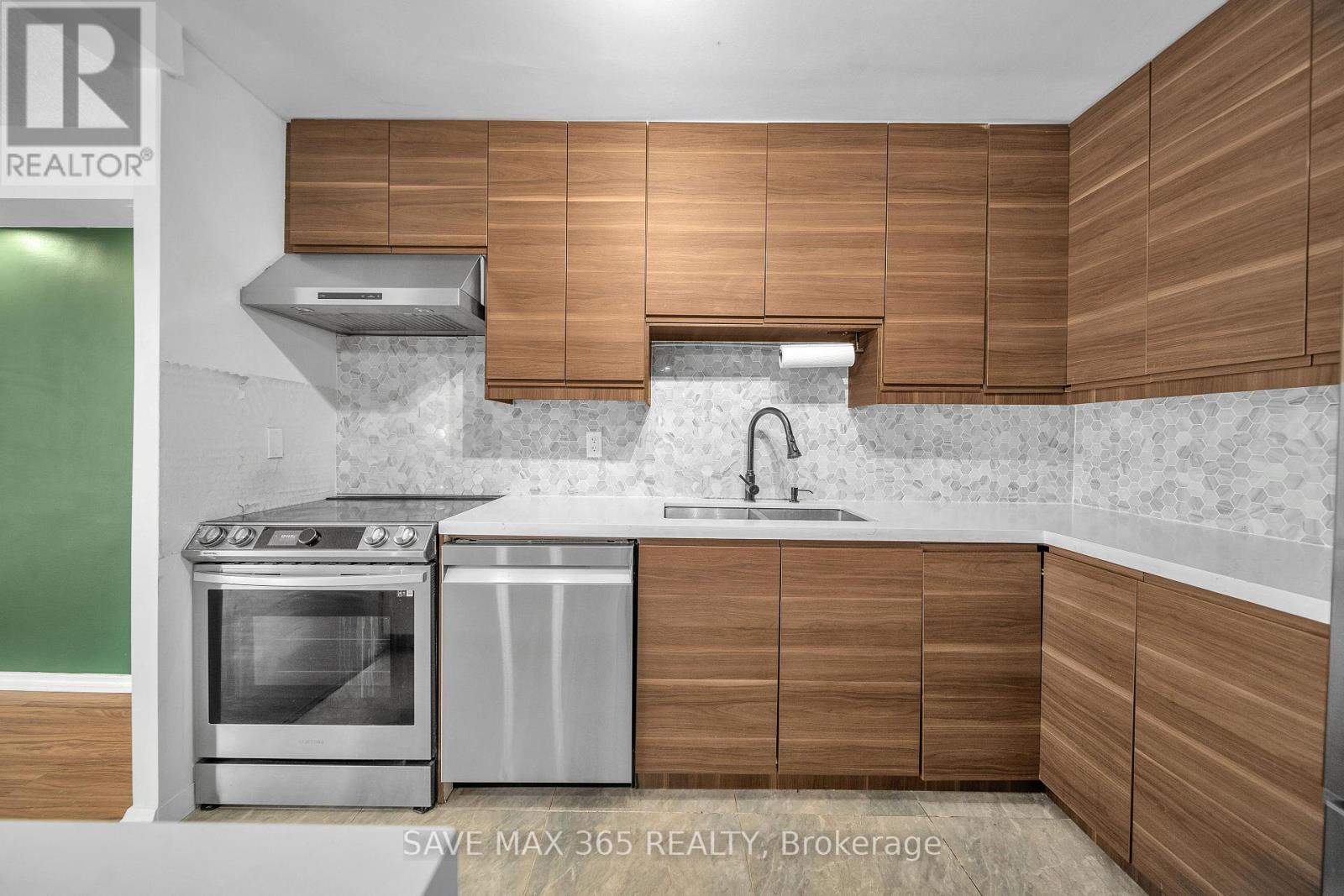 101 - 120 Dundalk Drive, Toronto, Ontario  M1P 4V9 - Photo 24 - E12656600