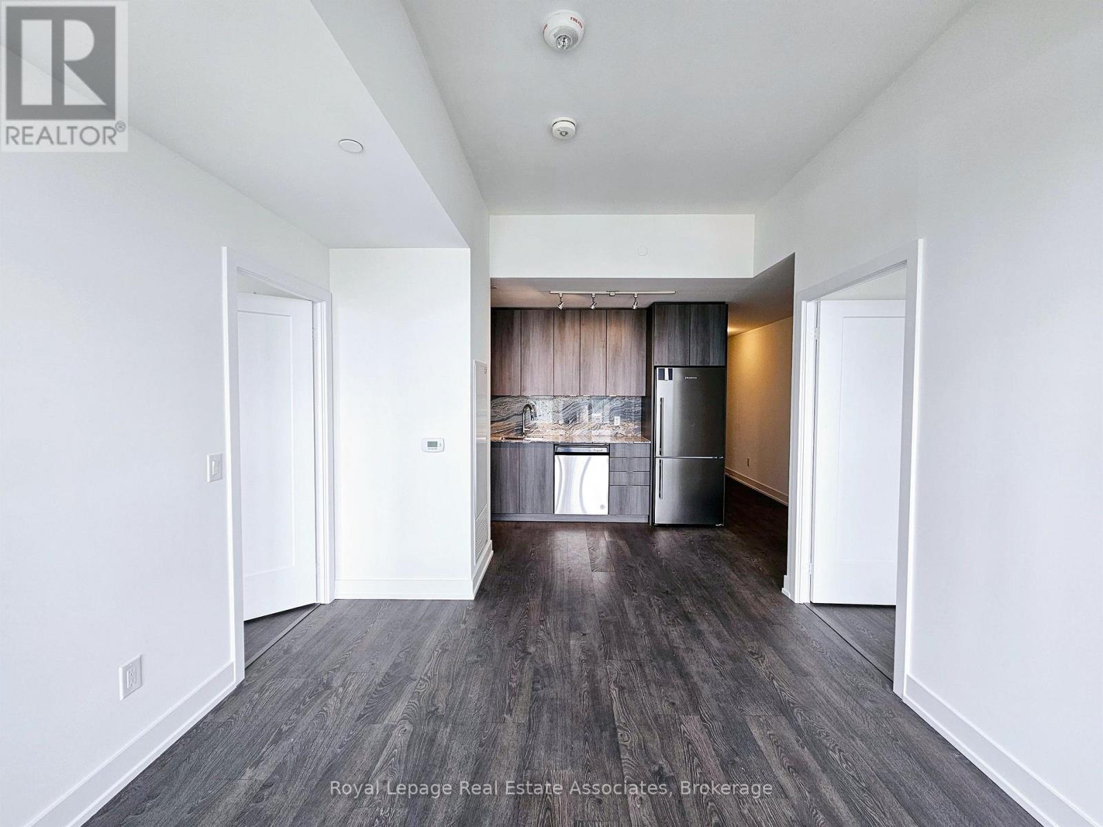 2036 - 5 Mabelle Avenue, Toronto, Ontario  M9A 0C8 - Photo 29 - W12599350