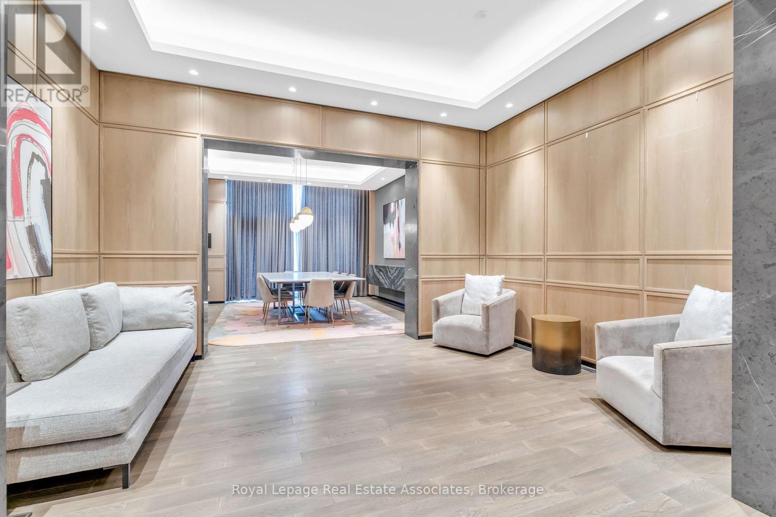 405 - 7 Mabelle Avenue, Toronto, Ontario  M5T 0C9 - Photo 13 - W12692850