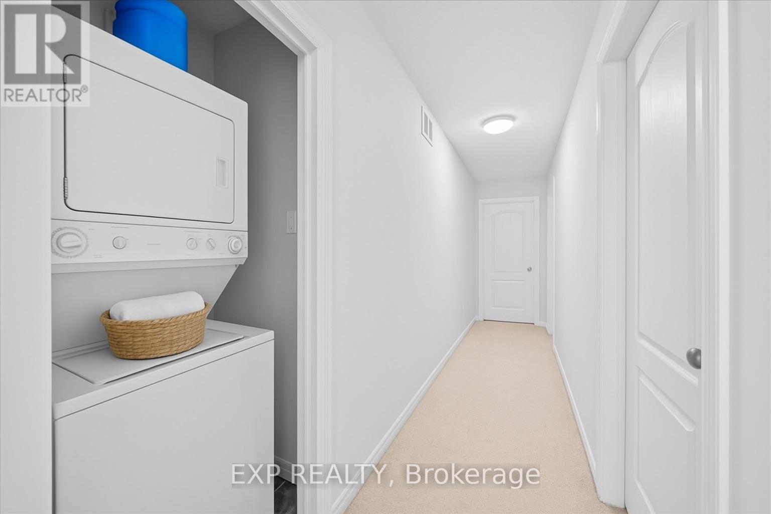 69 Steele Park Private, Ottawa, Ontario  K1J 0J2 - Photo 10 - X12537834