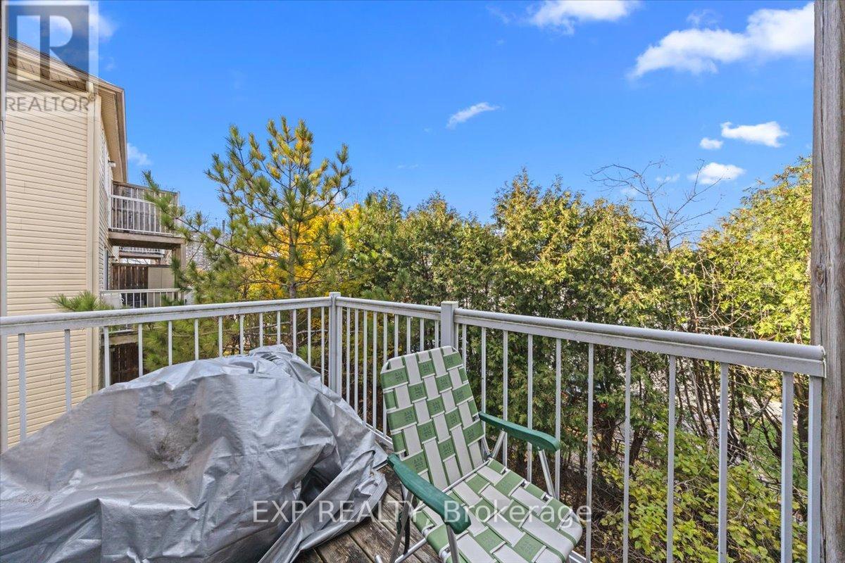 69 Steele Park Private, Ottawa, Ontario  K1J 0J2 - Photo 11 - X12537834