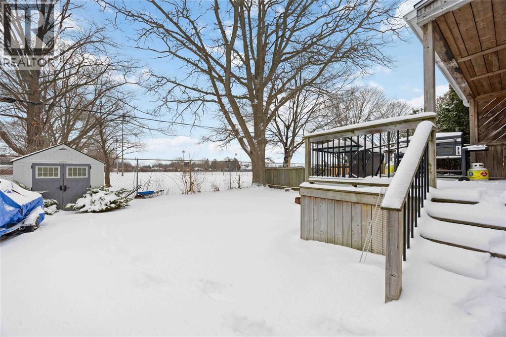 240 Gibson Street, Sarnia, Ontario  N7T 3N2 - Photo 31 - 26001651