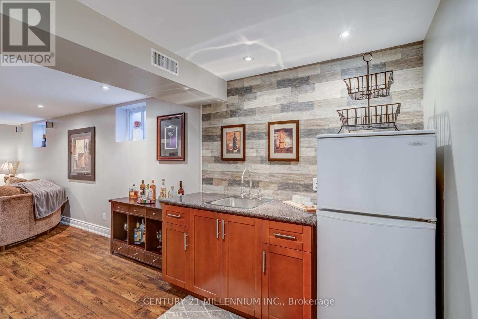 58 Ridgehill Drive, Brampton, Ontario  L6Y 2C6 - Photo 19 - W12720452