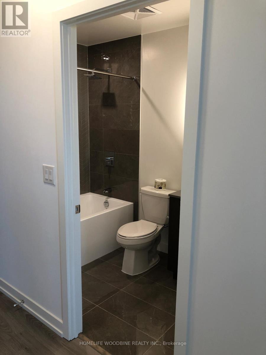 507 - 10 De Boers Drive, Toronto, Ontario  M3J 0H1 - Photo 12 - W12720454