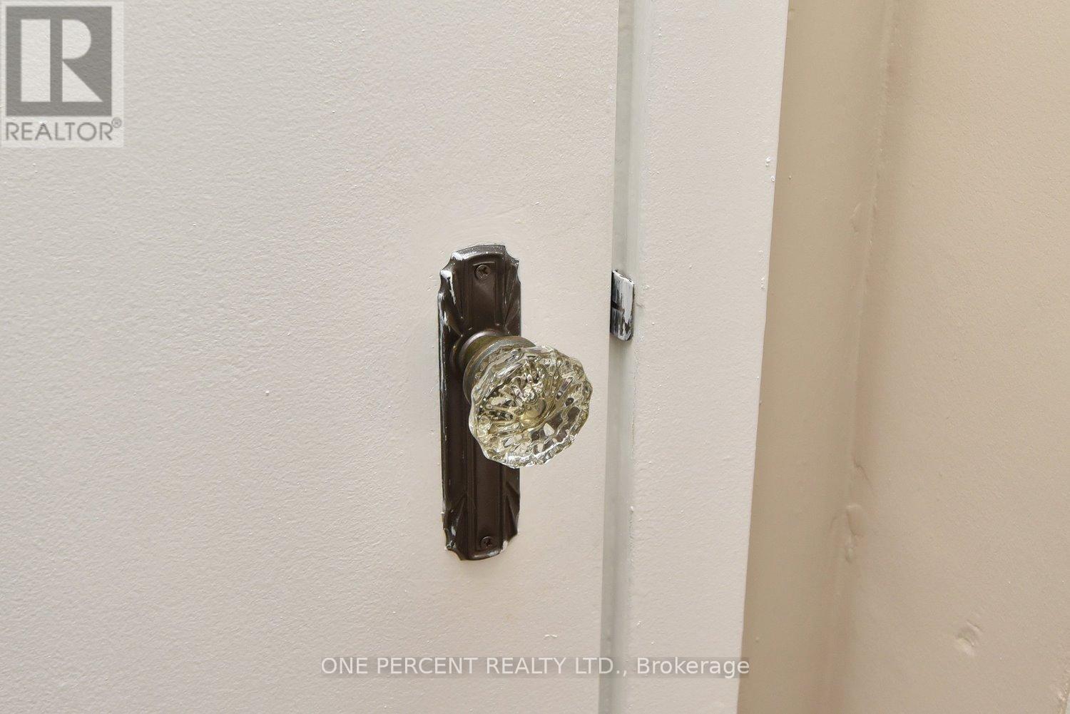 16 - 1351 Lakeshore Road, Burlington, Ontario  L7S 1B1 - Photo 27 - W12720466