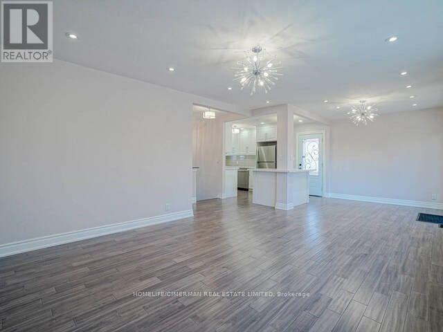 Upper - 2467 Islington Avenue, Toronto, Ontario  M9W 3X9 - Photo 11 - W12720526