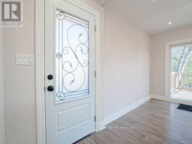 Upper - 2467 Islington Avenue, Toronto, Ontario  M9W 3X9 - Photo 18 - W12720526