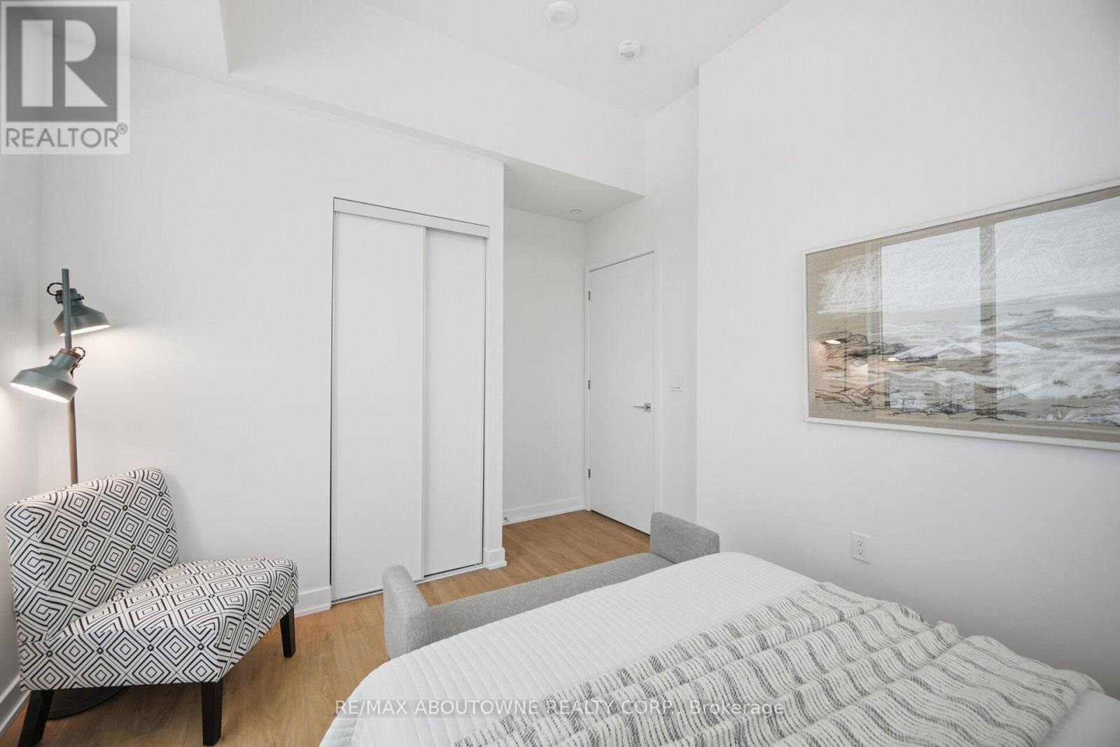 Ph 05 - 500 Plains Road E, Burlington, Ontario  L7T 0C8 - Photo 21 - W12720558