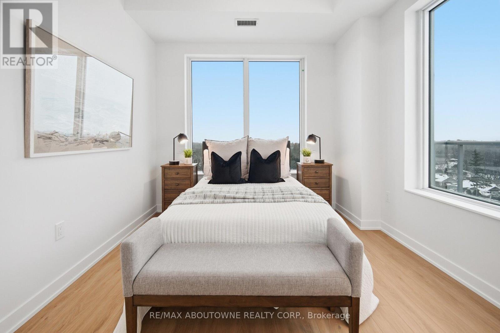 Ph 05 - 500 Plains Road E, Burlington, Ontario  L7T 0C8 - Photo 22 - W12720558