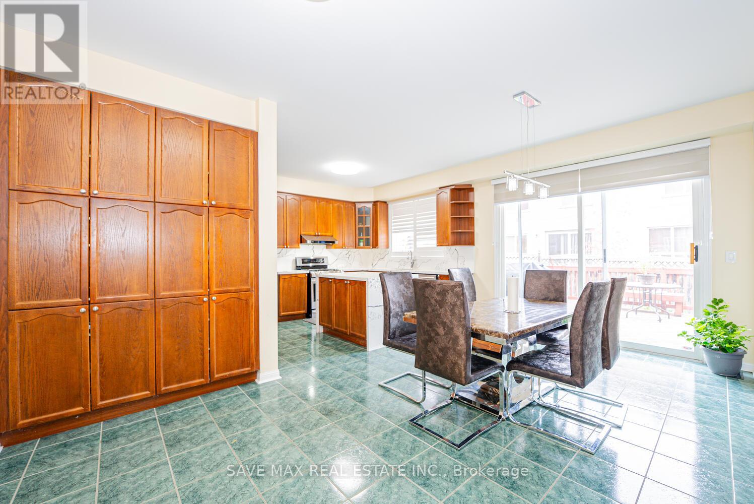 20 Binnery Drive, Brampton, Ontario  L6P 1A3 - Photo 11 - W12720590