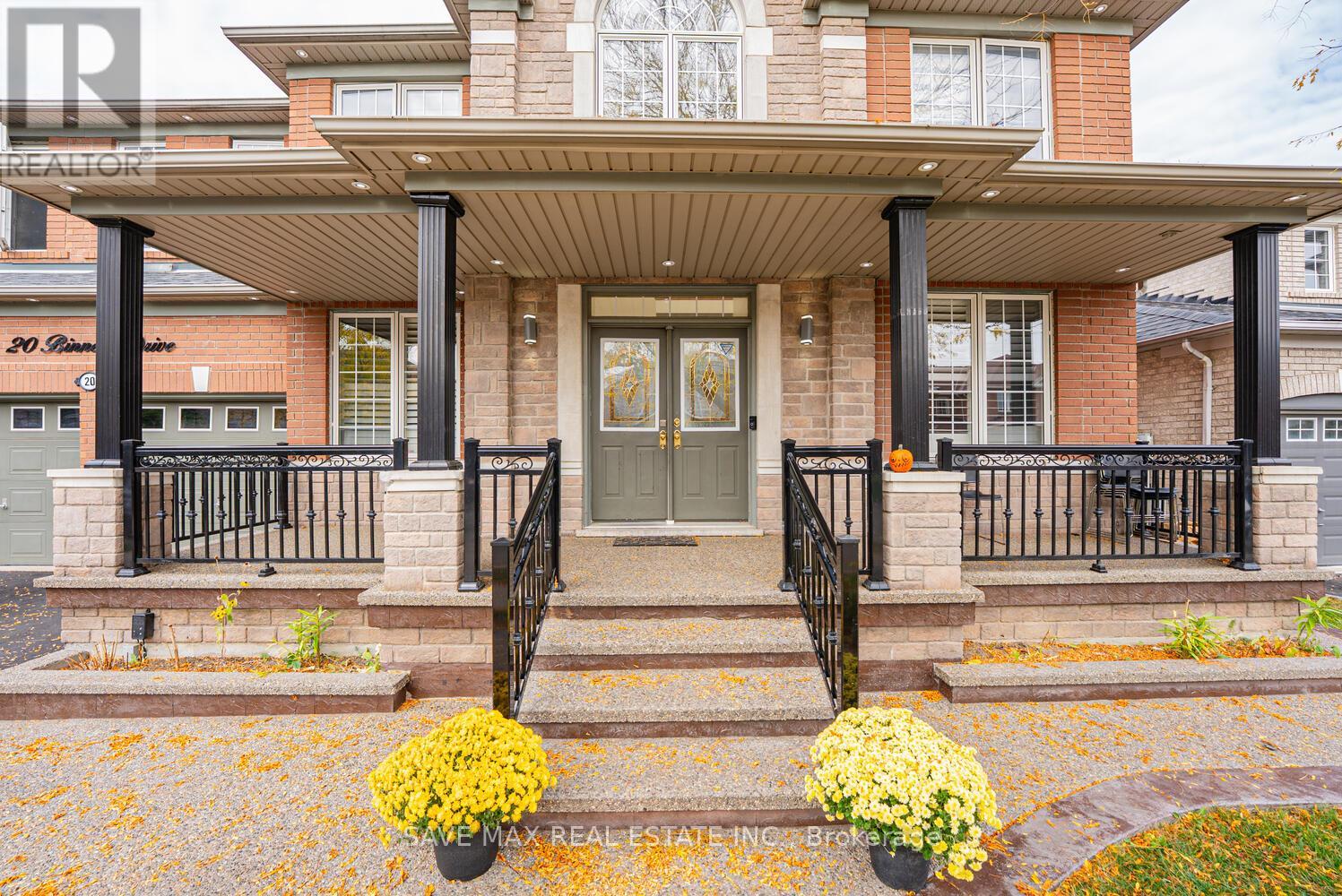 20 Binnery Drive, Brampton, Ontario  L6P 1A3 - Photo 5 - W12720590