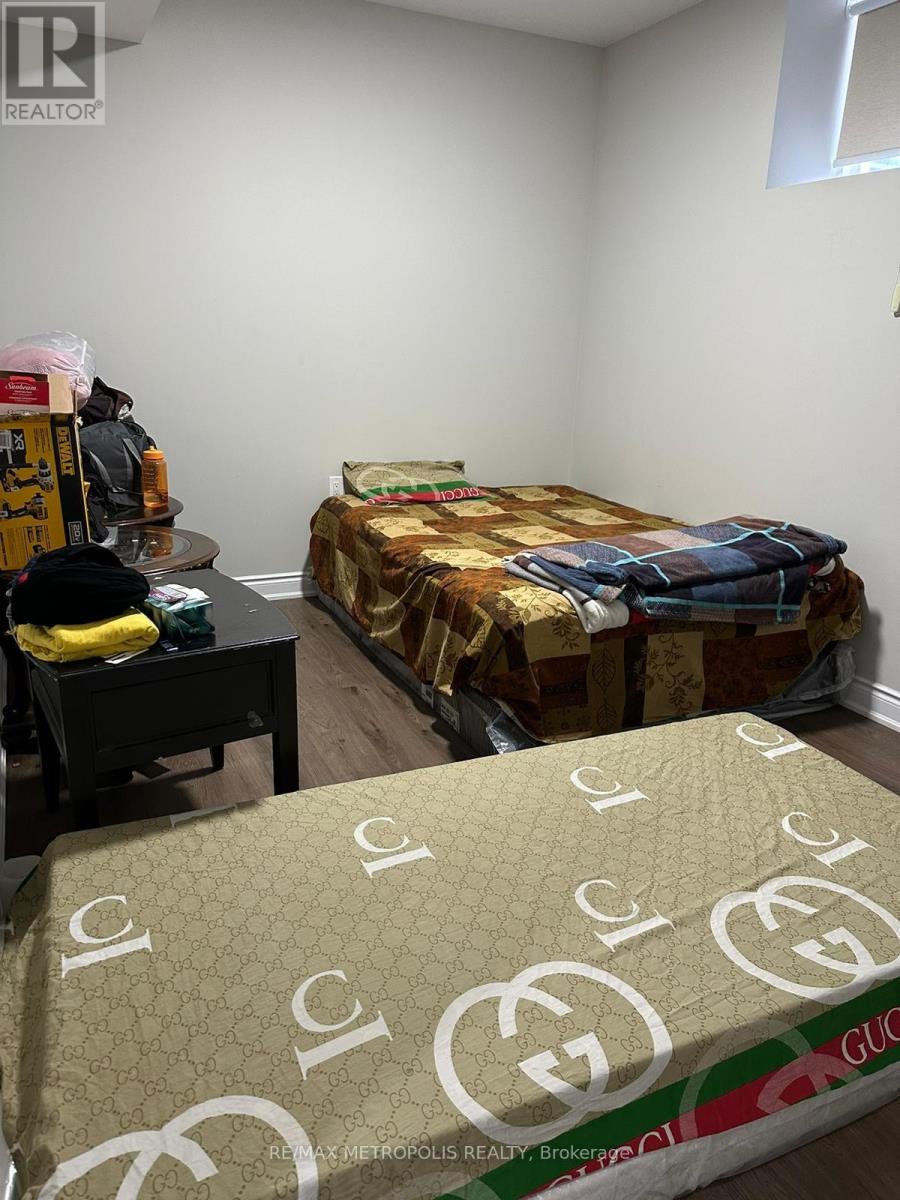 Bsmt - 31 Elverton Crescent, Brampton, Ontario  L7A 4Z4 - Photo 12 - W12720634