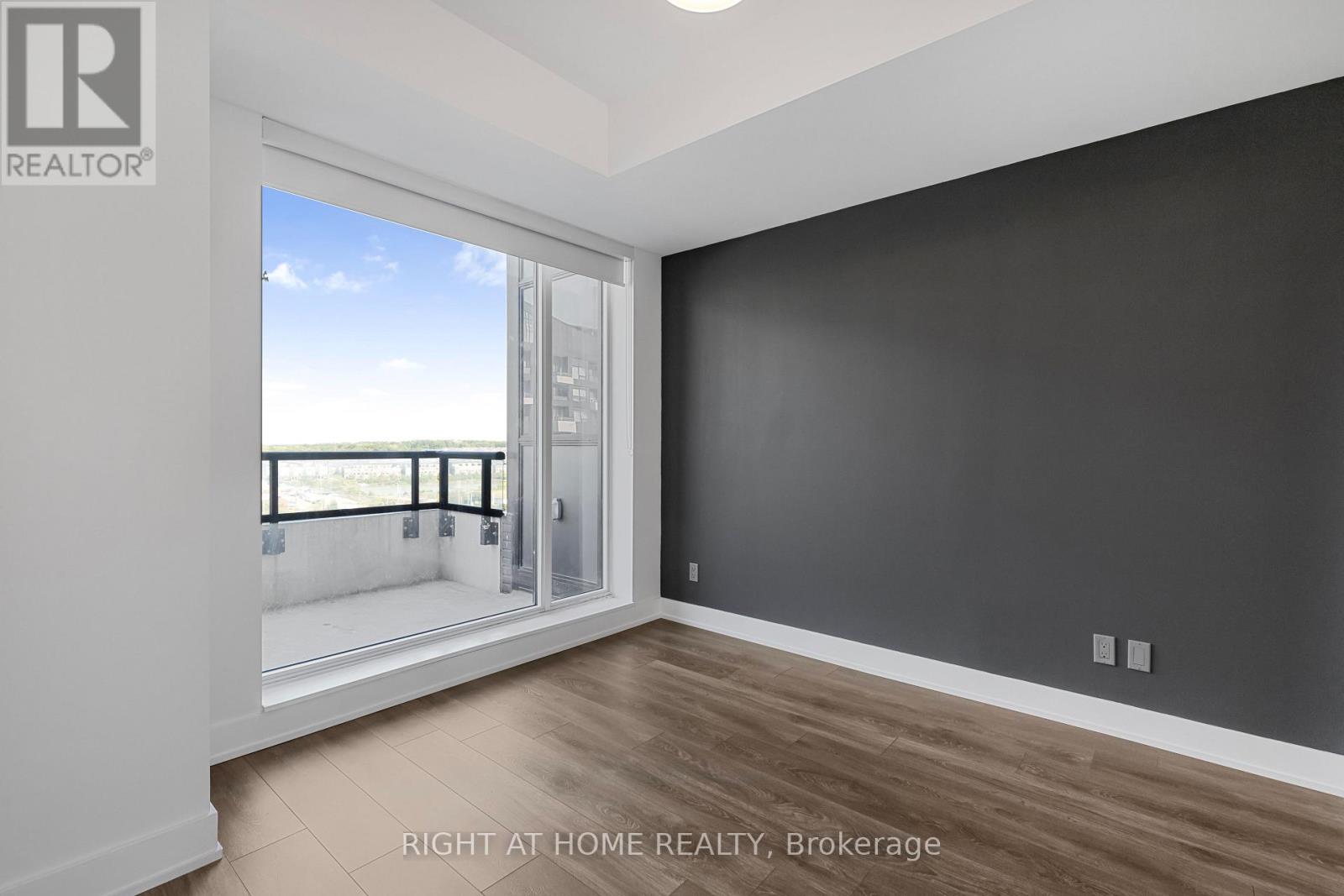 906 - 297 Oak Walk Drive, Oakville, Ontario  L6H 6Z3 - Photo 22 - W12720666