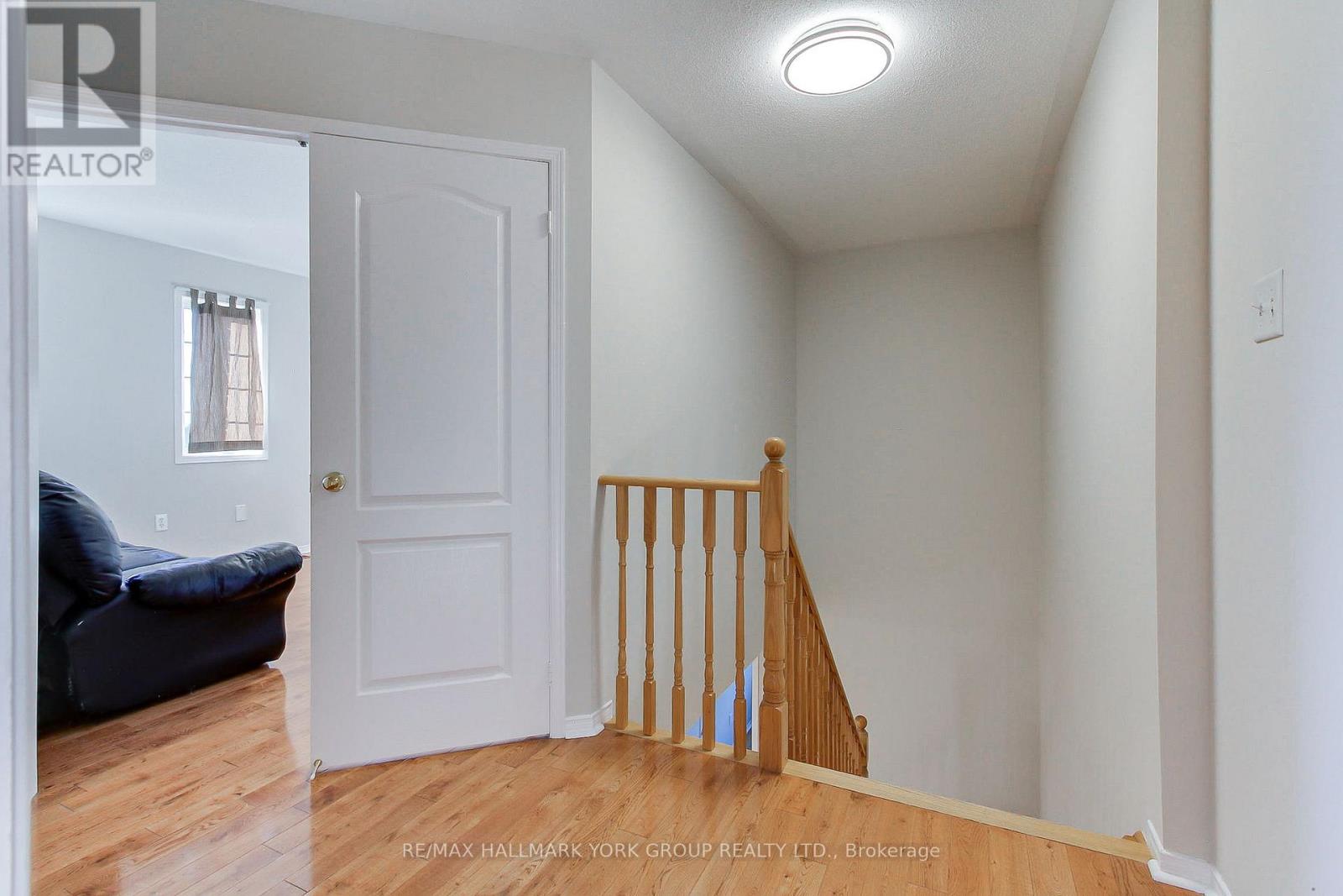 60 Delabo Drive, Toronto, Ontario  M3J 3S4 - Photo 27 - W12720680