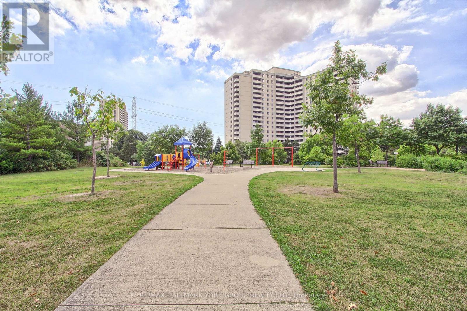 60 Delabo Drive, Toronto, Ontario  M3J 3S4 - Photo 49 - W12720680