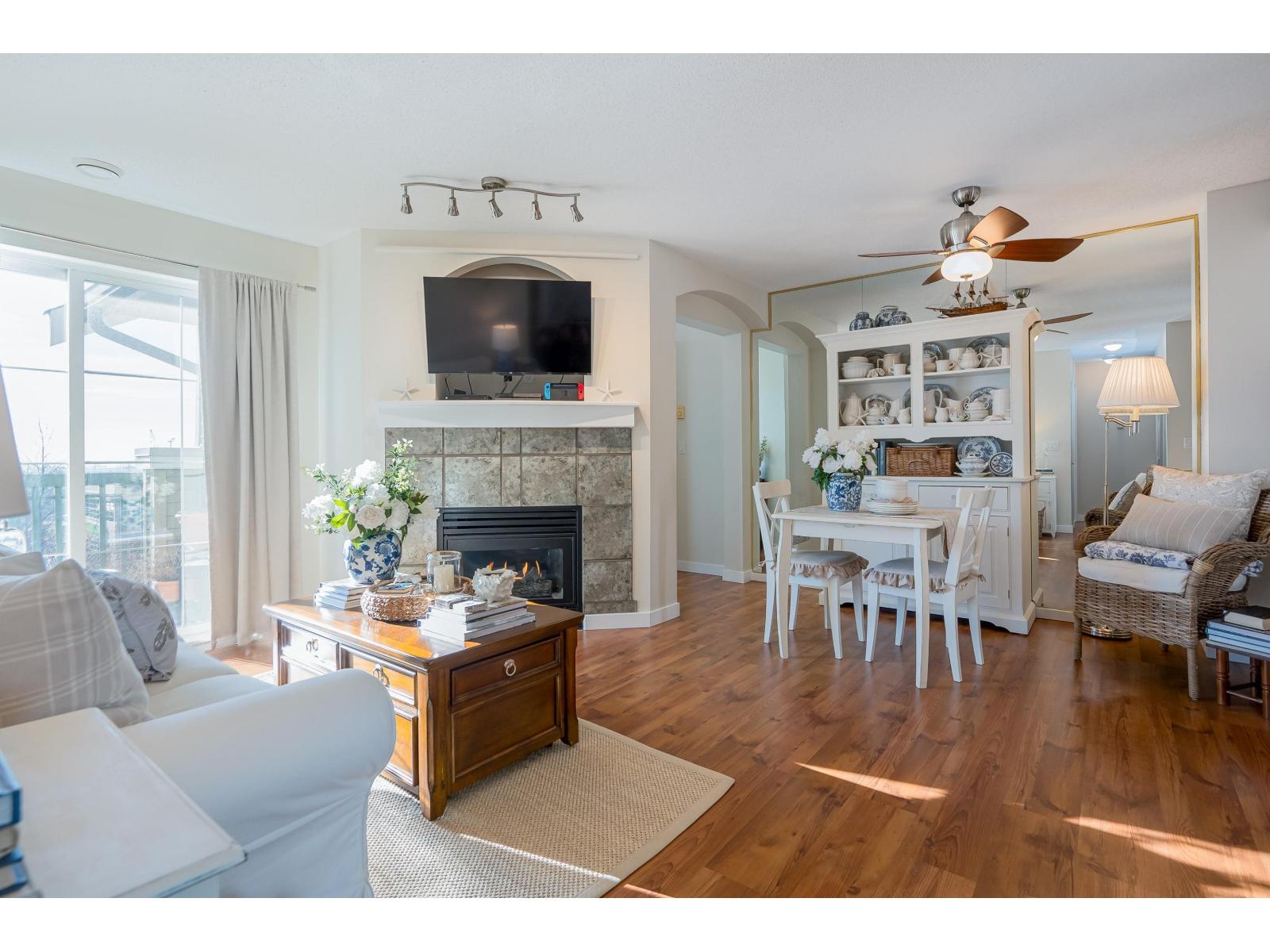 307 6336 197 Street, Langley, British Columbia V2Y 2T7 - Photo 4 - R3080754