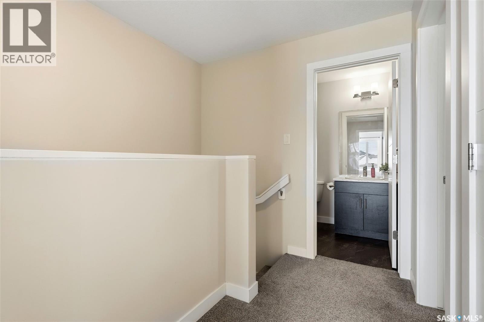 3951 James Hill Road, Regina, Saskatchewan  S4W 0N8 - Photo 16 - SK027213