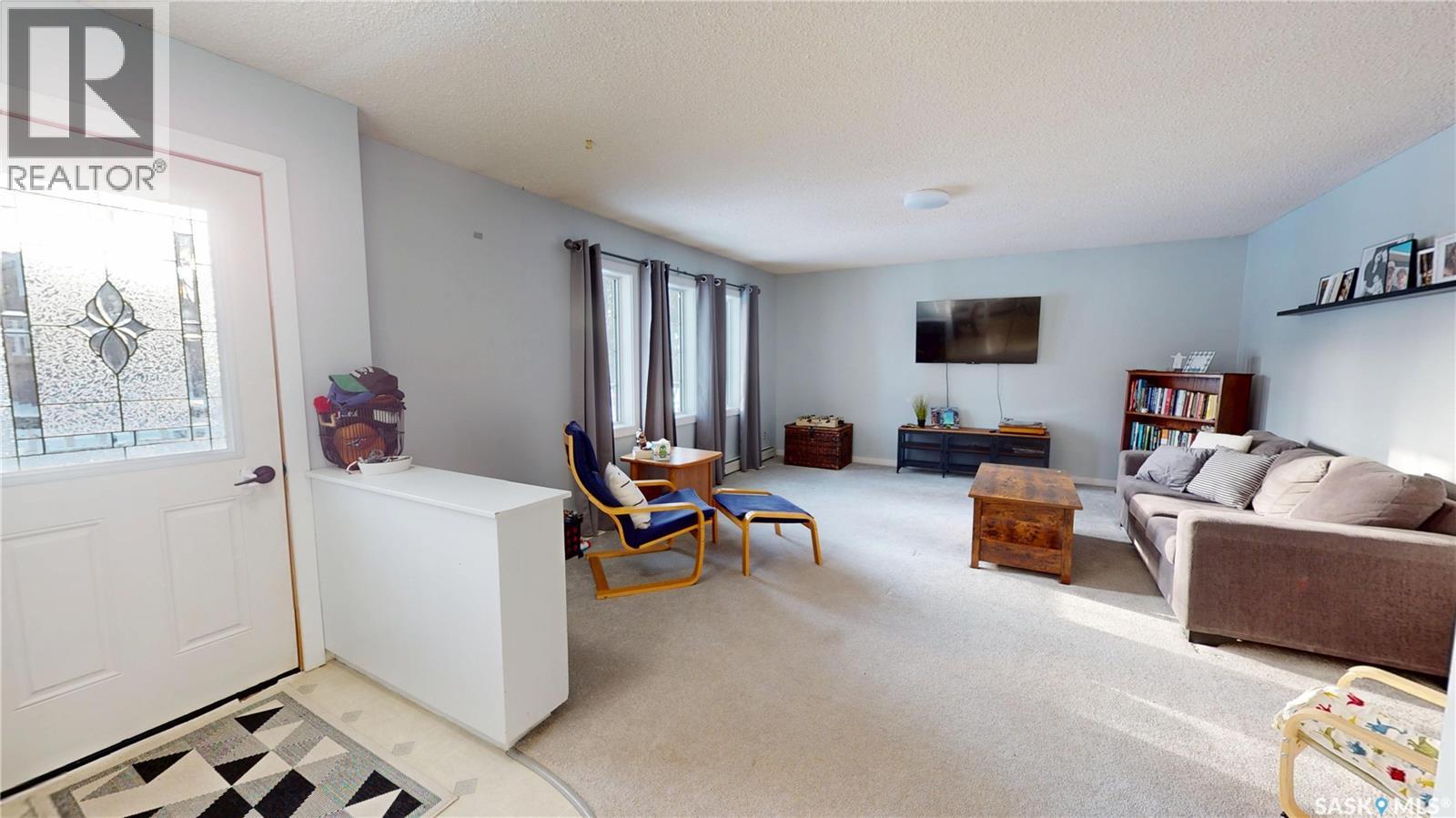 902 Ellice Street, Moosomin, Saskatchewan  S0G 3N0 - Photo 12 - SK027207