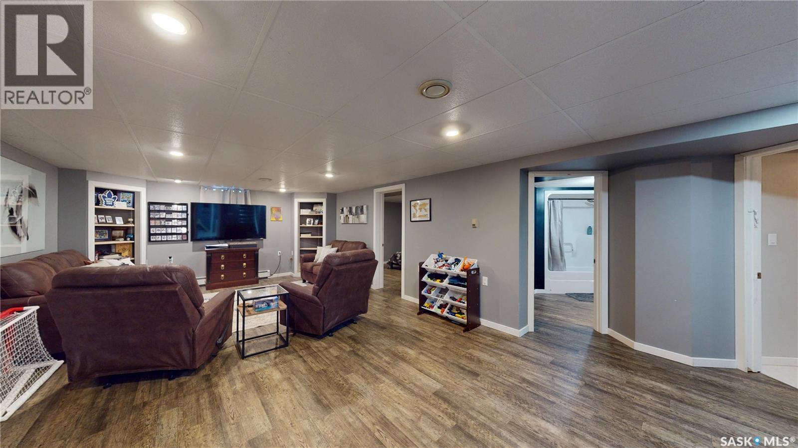 902 Ellice Street, Moosomin, Saskatchewan  S0G 3N0 - Photo 26 - SK027207