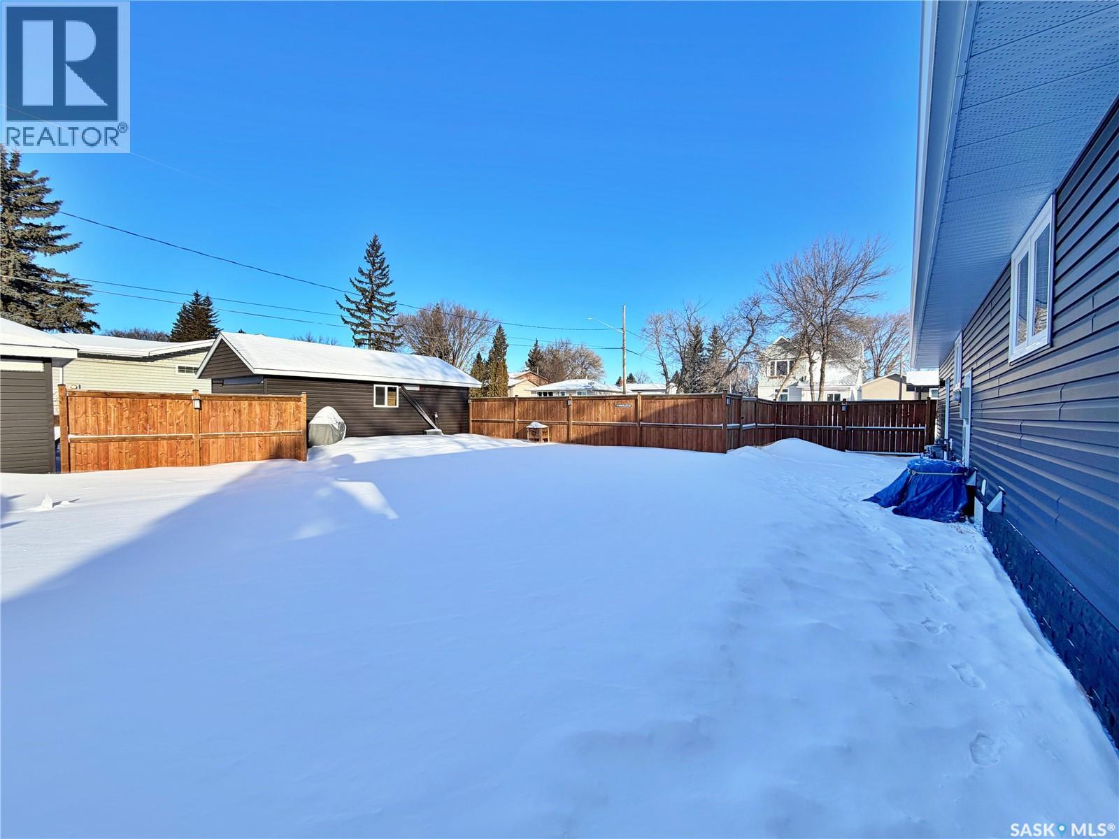 902 Ellice Street, Moosomin, Saskatchewan  S0G 3N0 - Photo 3 - SK027207