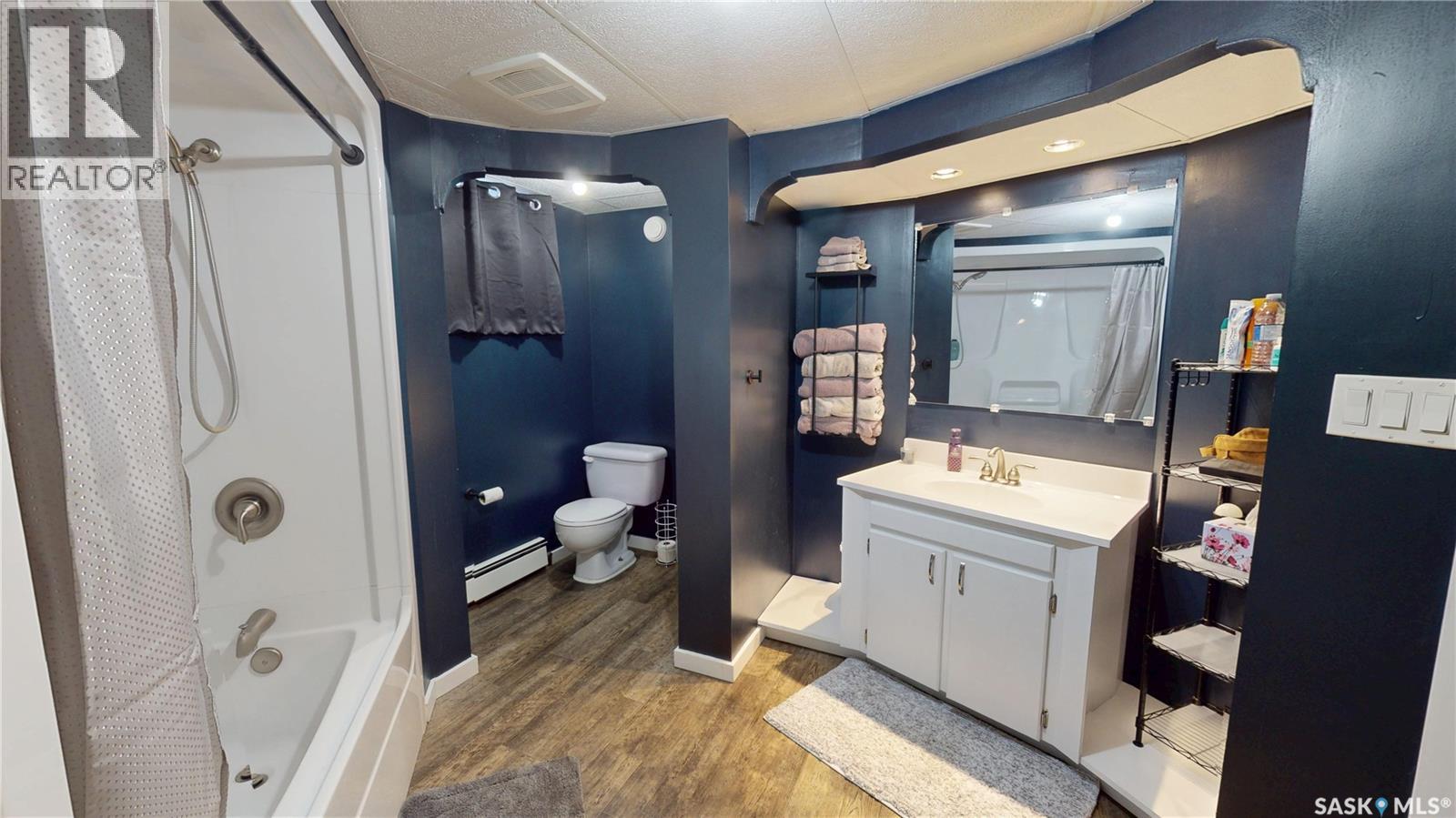 902 Ellice Street, Moosomin, Saskatchewan  S0G 3N0 - Photo 33 - SK027207