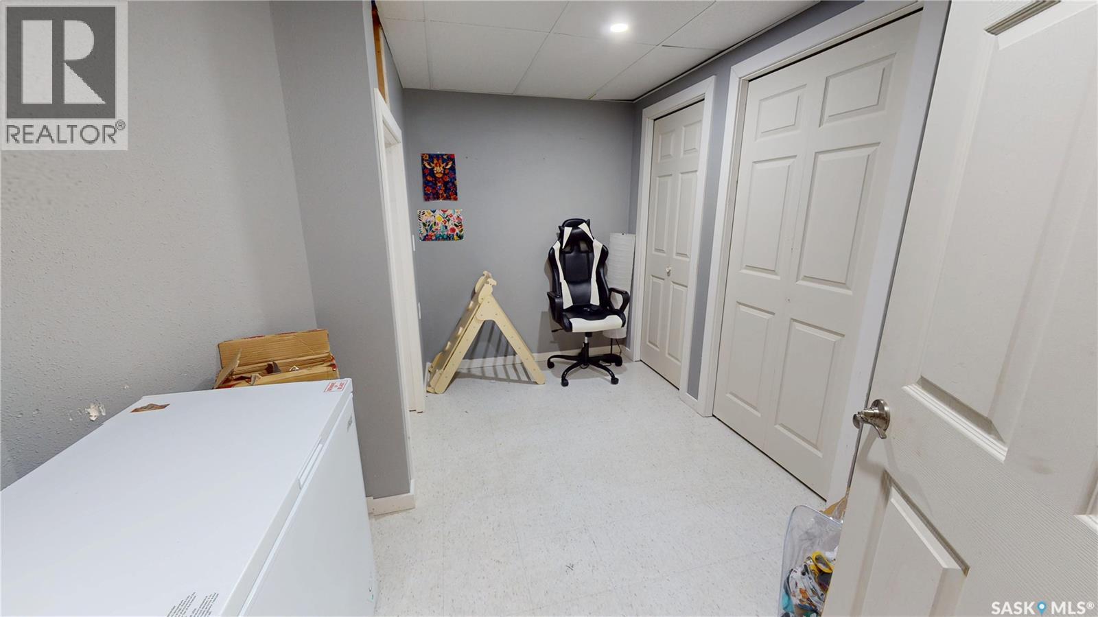 902 Ellice Street, Moosomin, Saskatchewan  S0G 3N0 - Photo 35 - SK027207