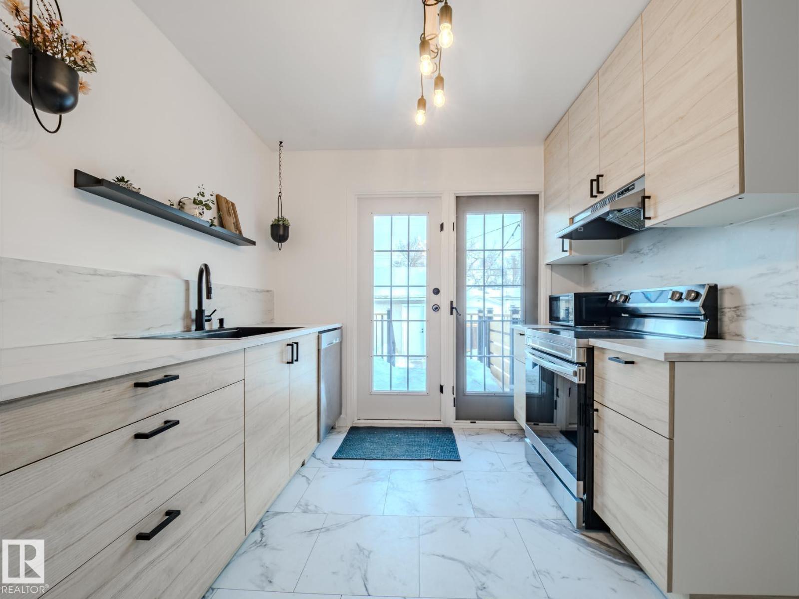 16442 104a Av Nw, Edmonton, Alberta  T5P 0T4 - Photo 21 - E4470739