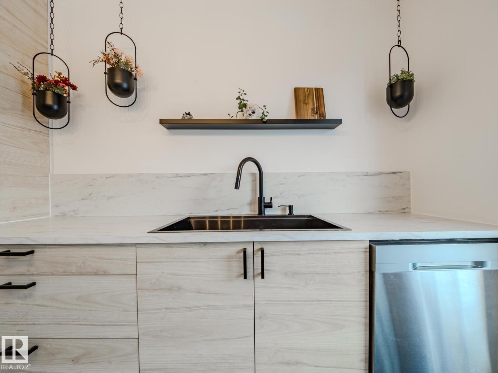 16442 104a Av Nw, Edmonton, Alberta  T5P 0T4 - Photo 23 - E4470739