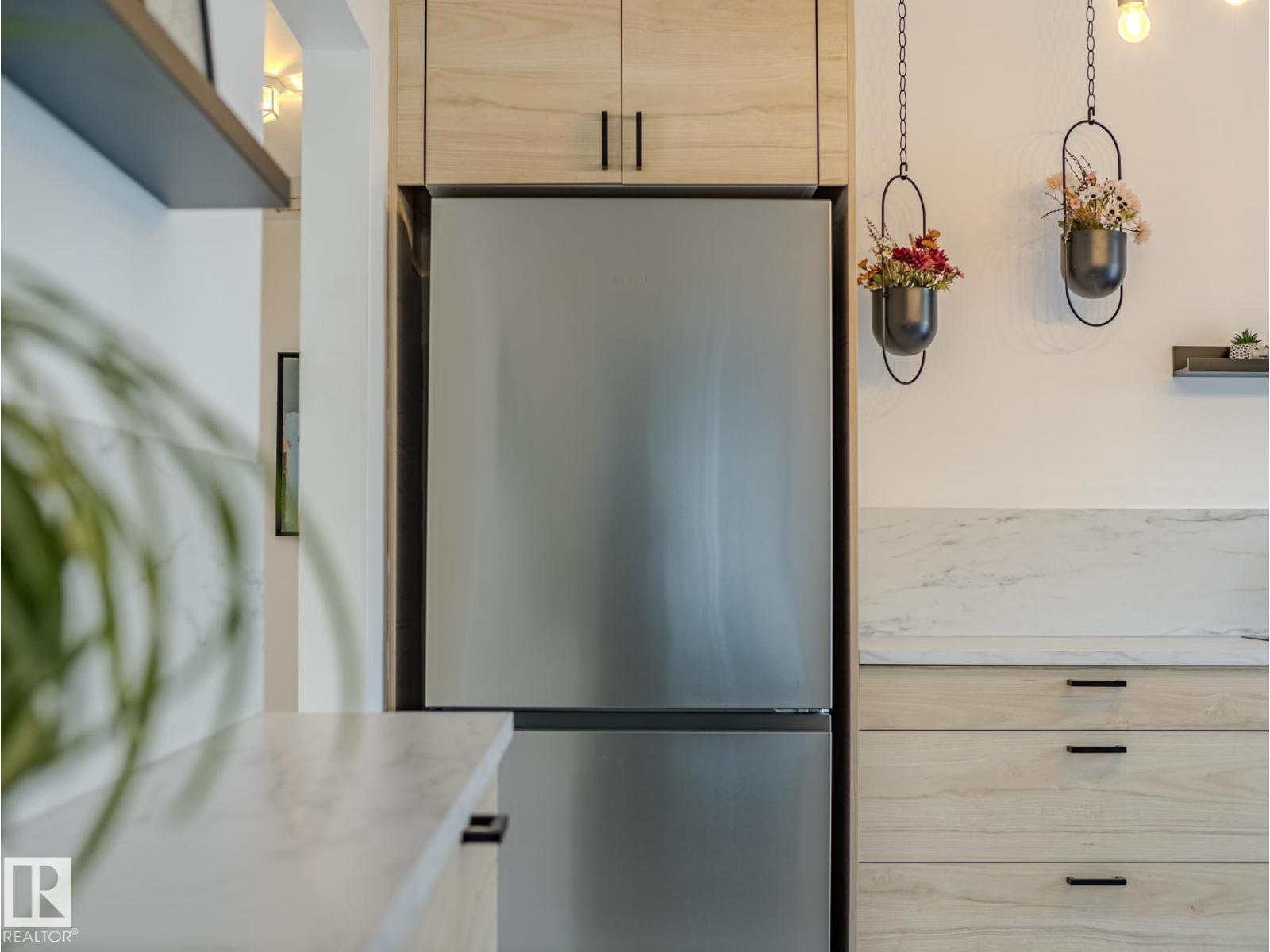 16442 104a Av Nw, Edmonton, Alberta  T5P 0T4 - Photo 24 - E4470739