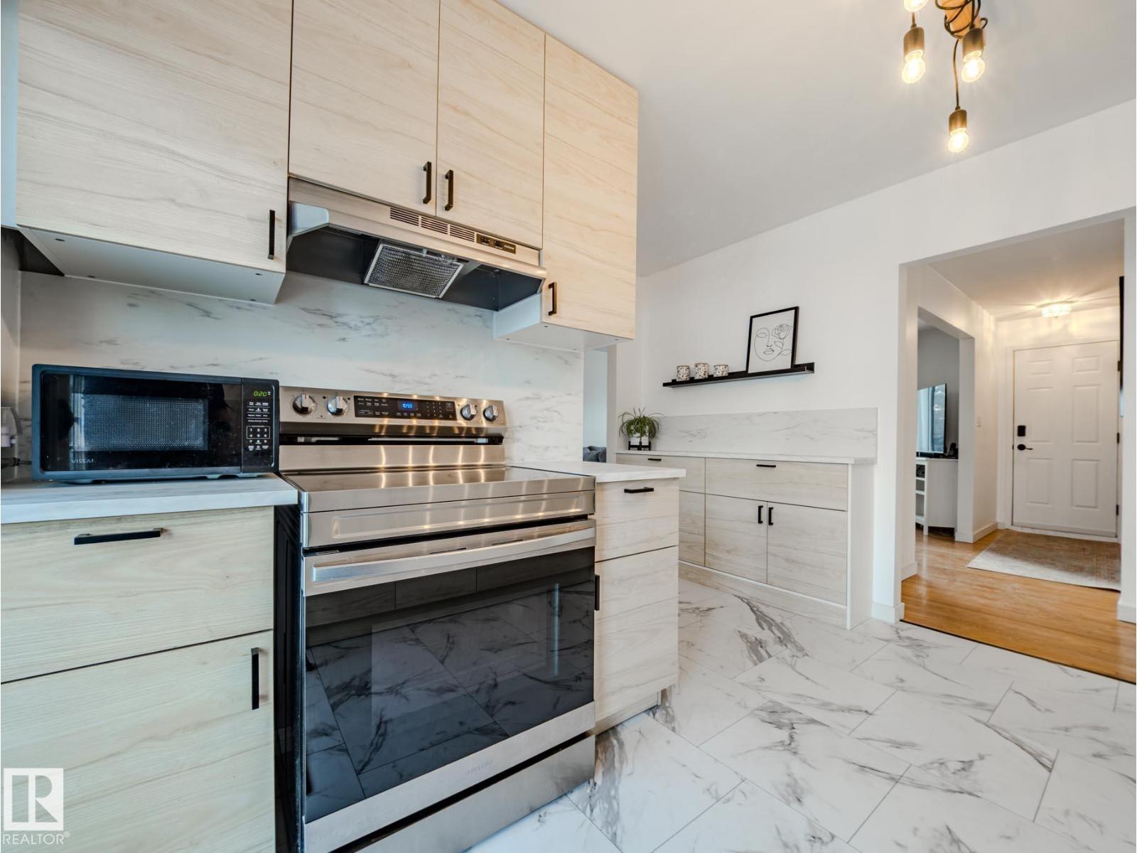 16442 104a Av Nw, Edmonton, Alberta  T5P 0T4 - Photo 28 - E4470739