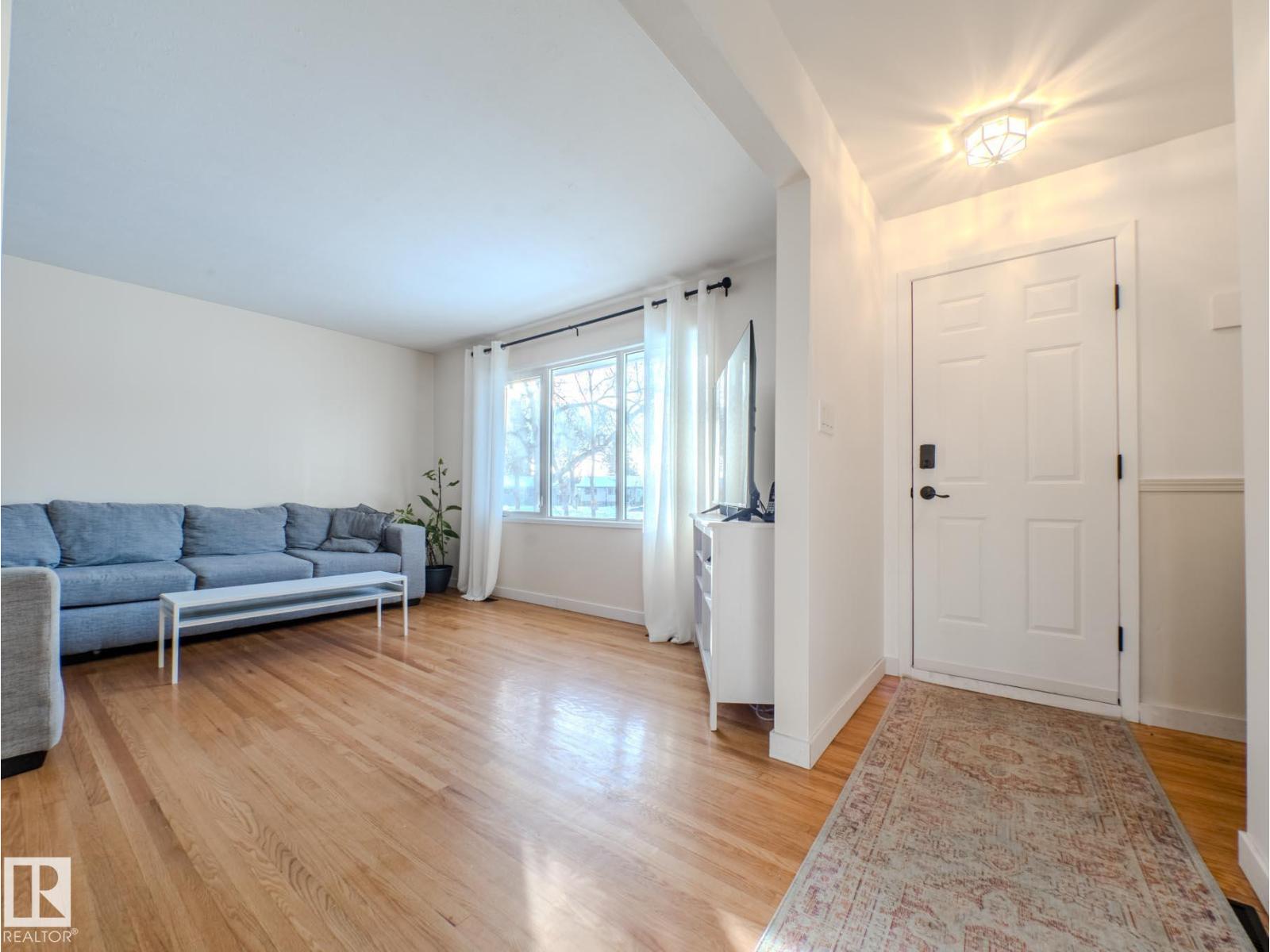 16442 104a Av Nw, Edmonton, Alberta  T5P 0T4 - Photo 5 - E4470739