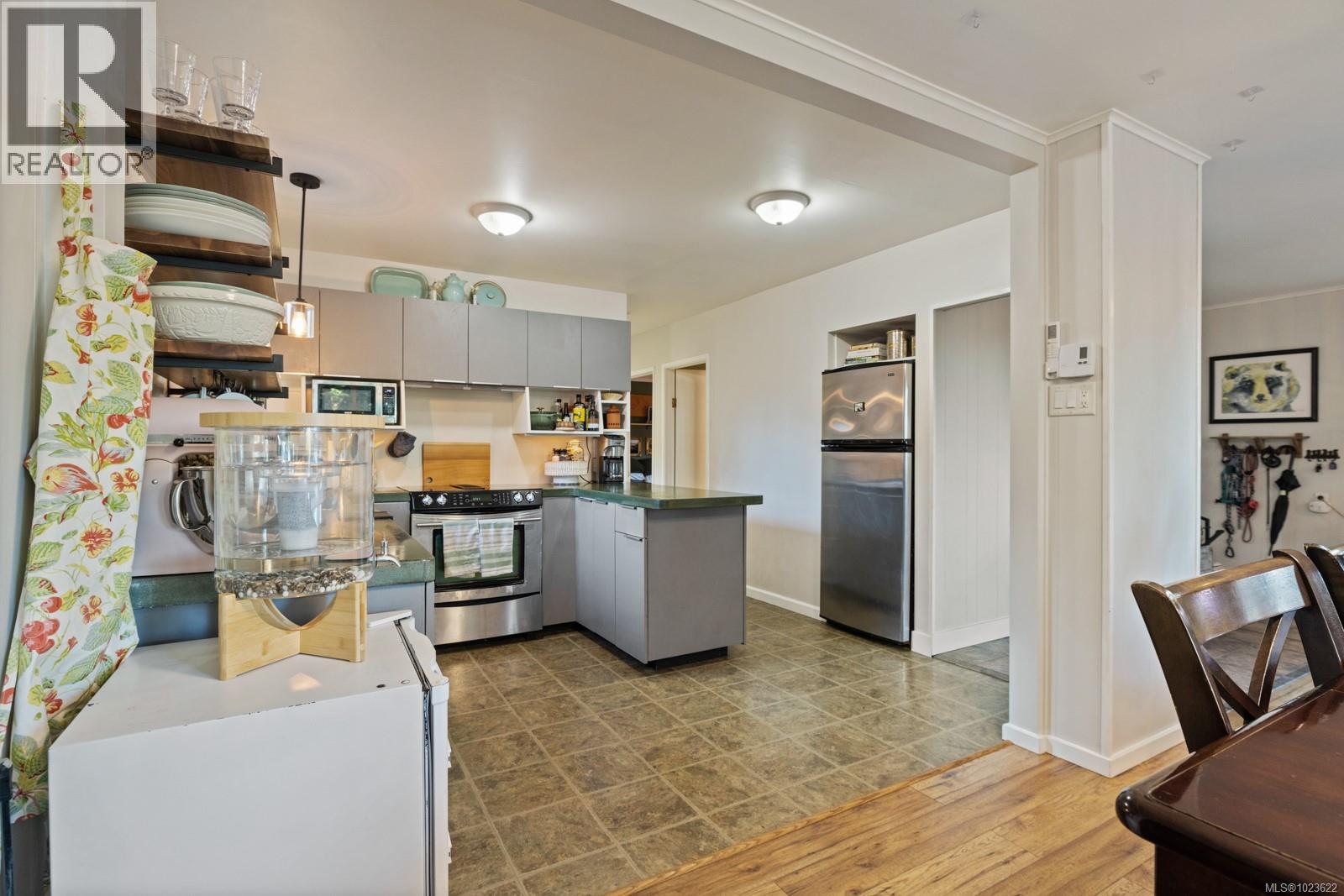 696 Frayne Rd, Mill Bay, British Columbia  V0R 2P4 - Photo 12 - 1023622