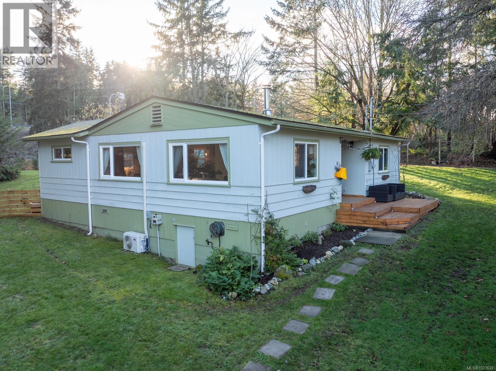 696 Frayne Rd, Mill Bay, British Columbia  V0R 2P4 - Photo 3 - 1023622