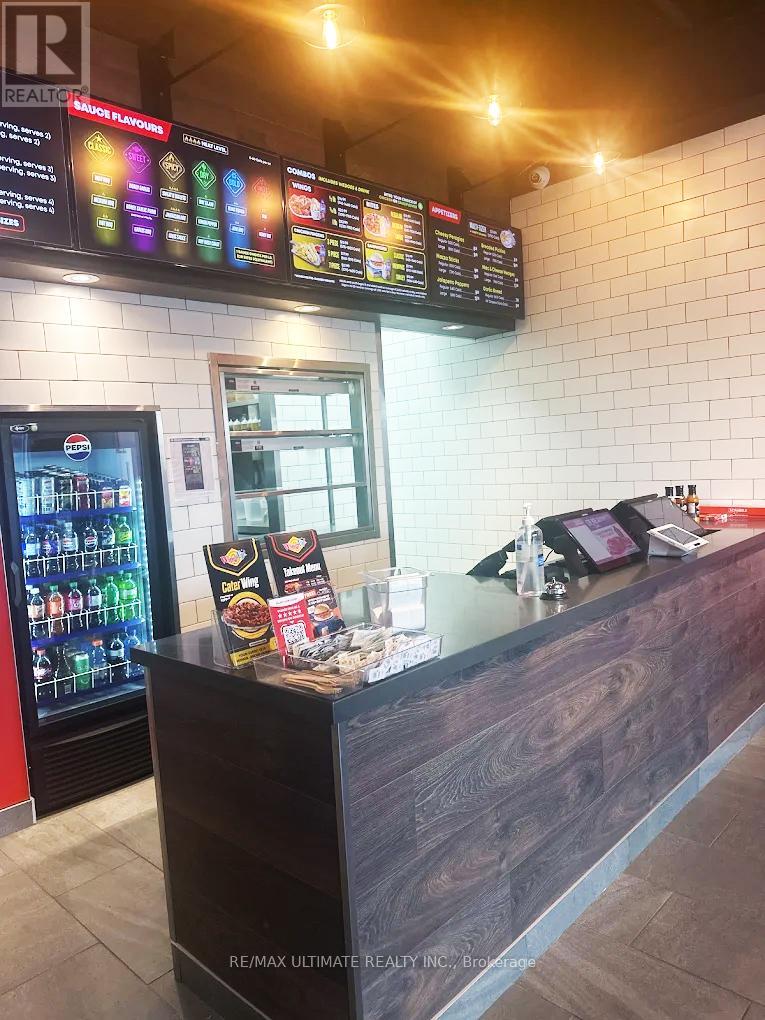 3 - 292 Stone Road W, Guelph, Ontario  N1G 3C4 - Photo 2 - X12720426