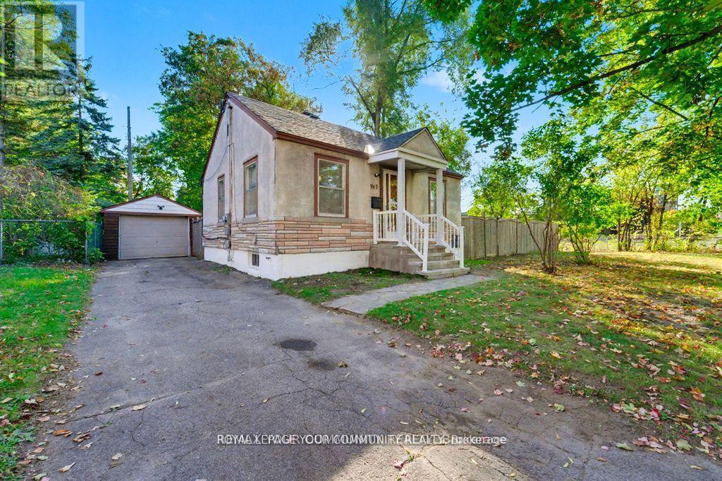 967 Merivale Road, Ottawa, Ontario  K1Z 6A3 - Photo 2 - X12720438