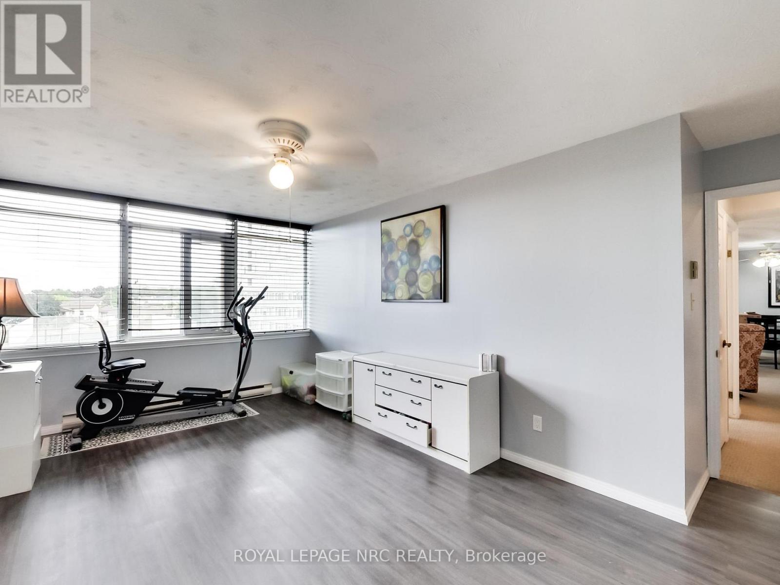 405 - 30 Harrisford Street, Hamilton, Ontario  L8K 6M9 - Photo 35 - X12720598